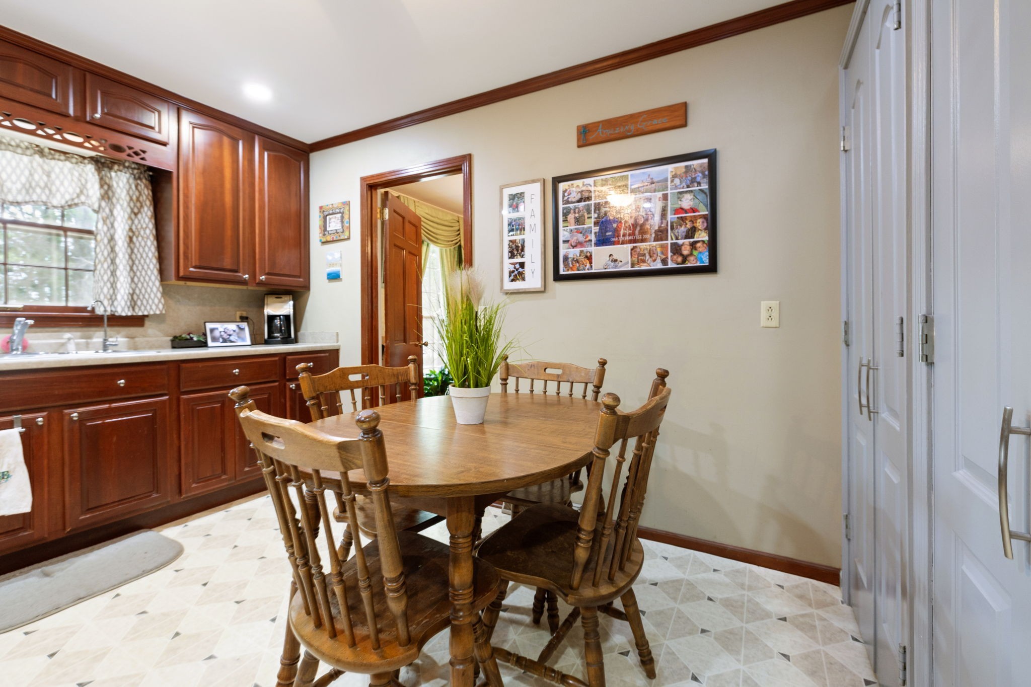 100 Townview Dr