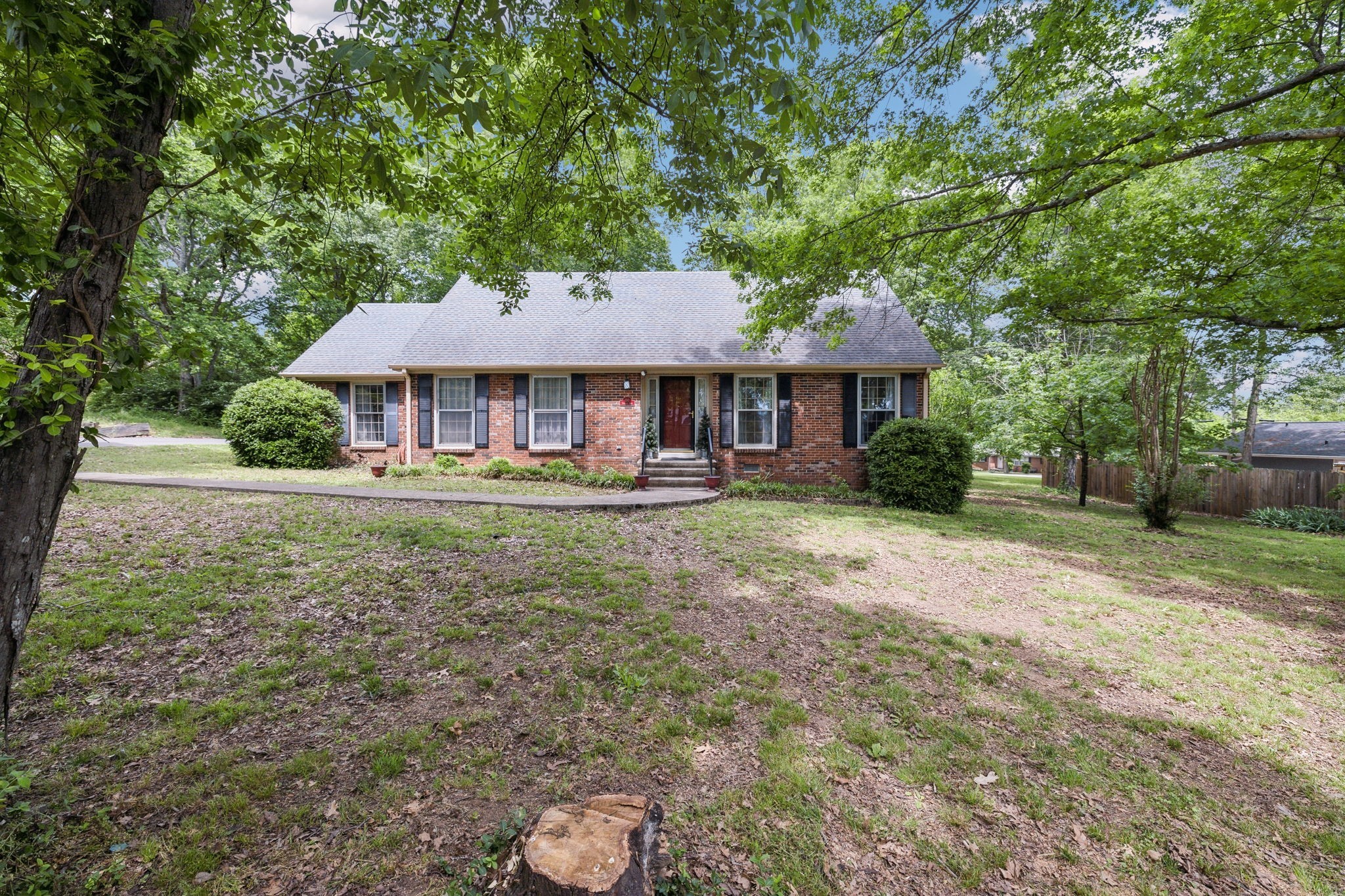 100 Townview Dr