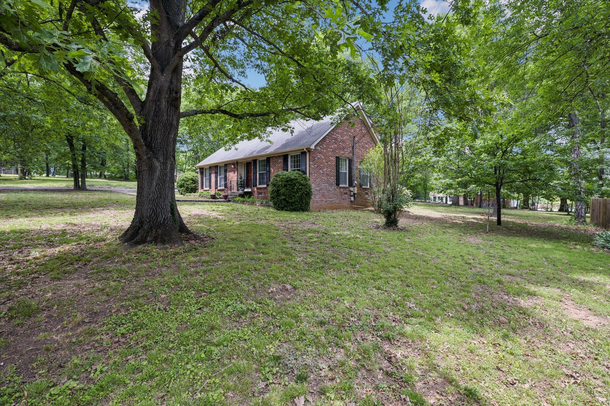100 Townview Dr
