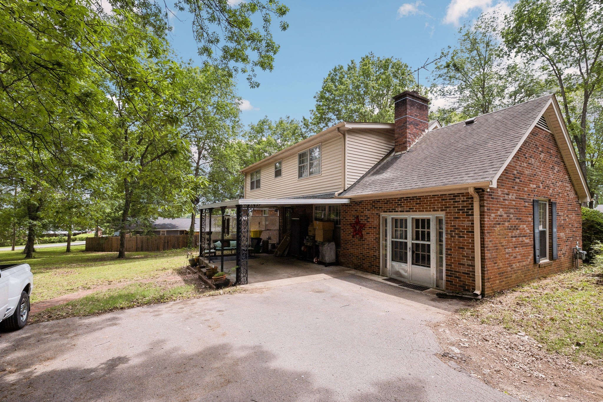 100 Townview Dr