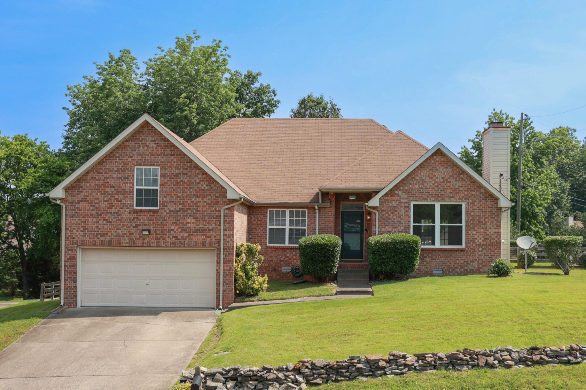 1905 Dunedin Dr