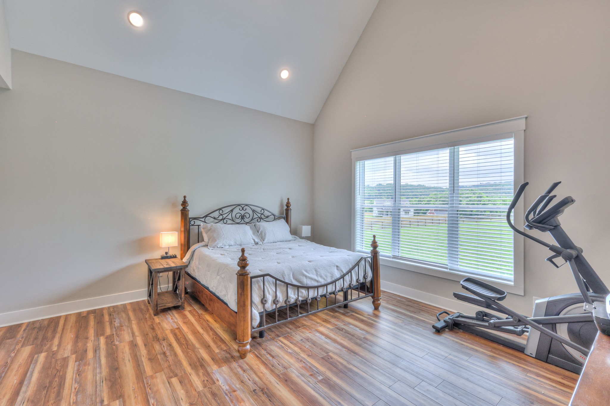1120 Hearn Hill Rd