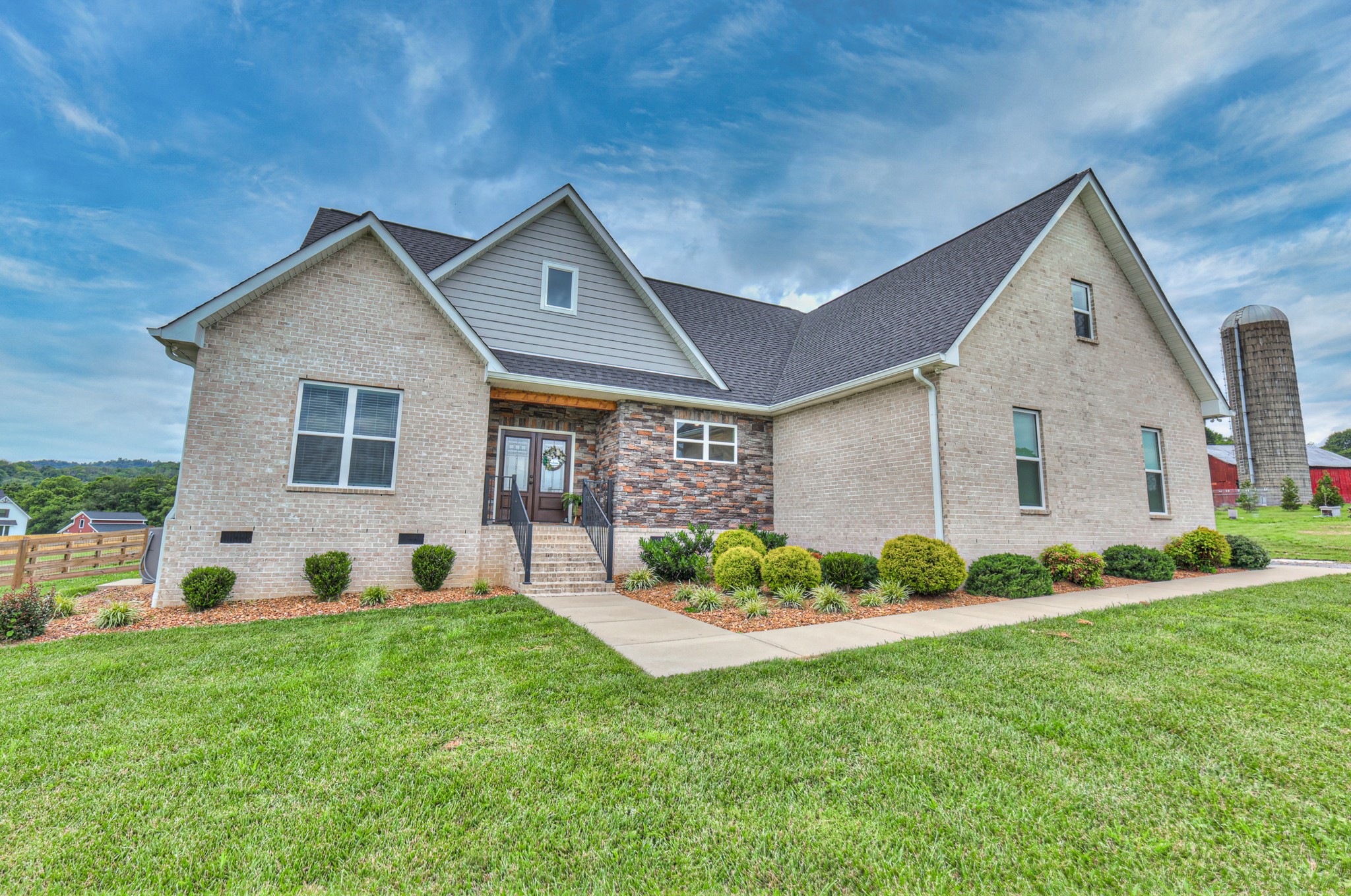 1120 Hearn Hill Rd