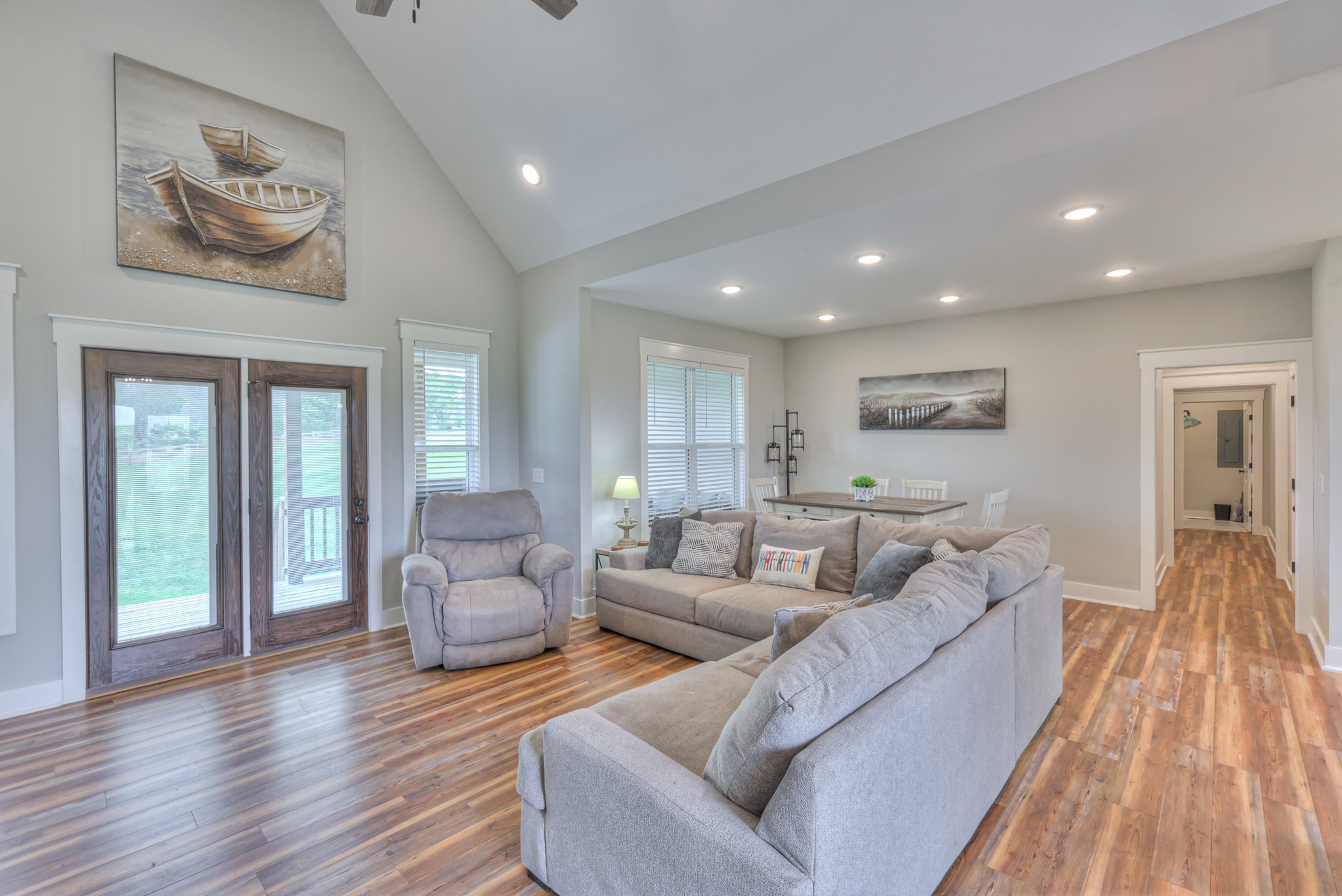 1120 Hearn Hill Rd