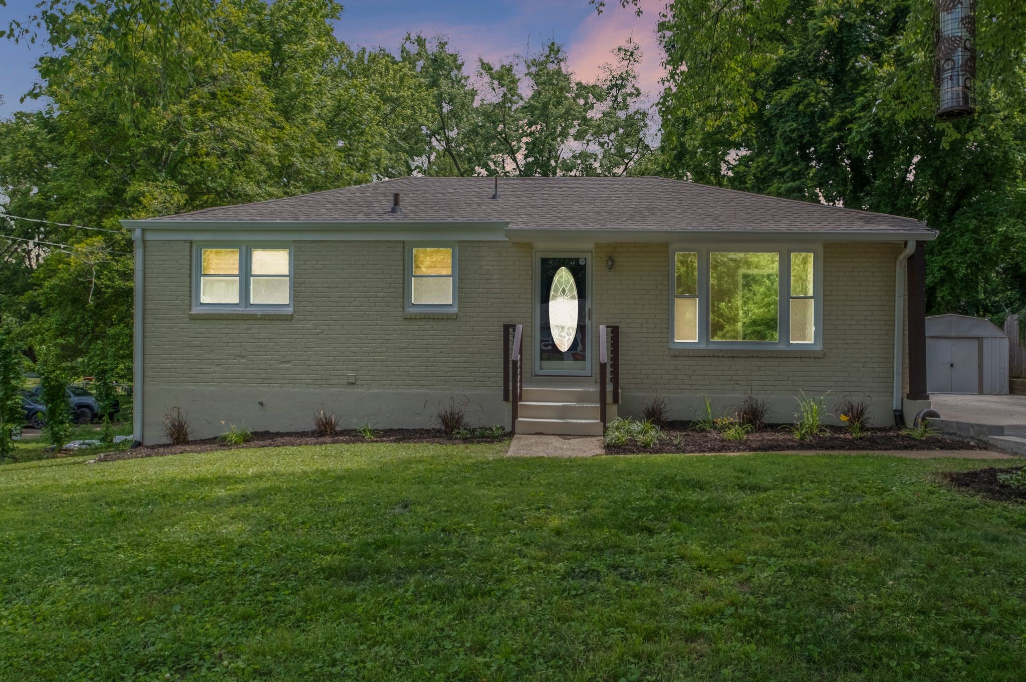 2841 Lakeland Dr