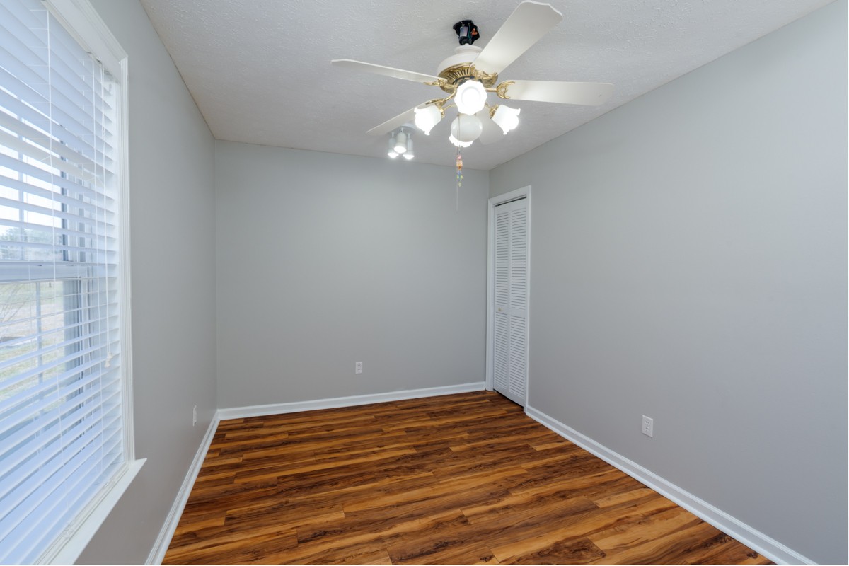 55 Bluebird Ln
