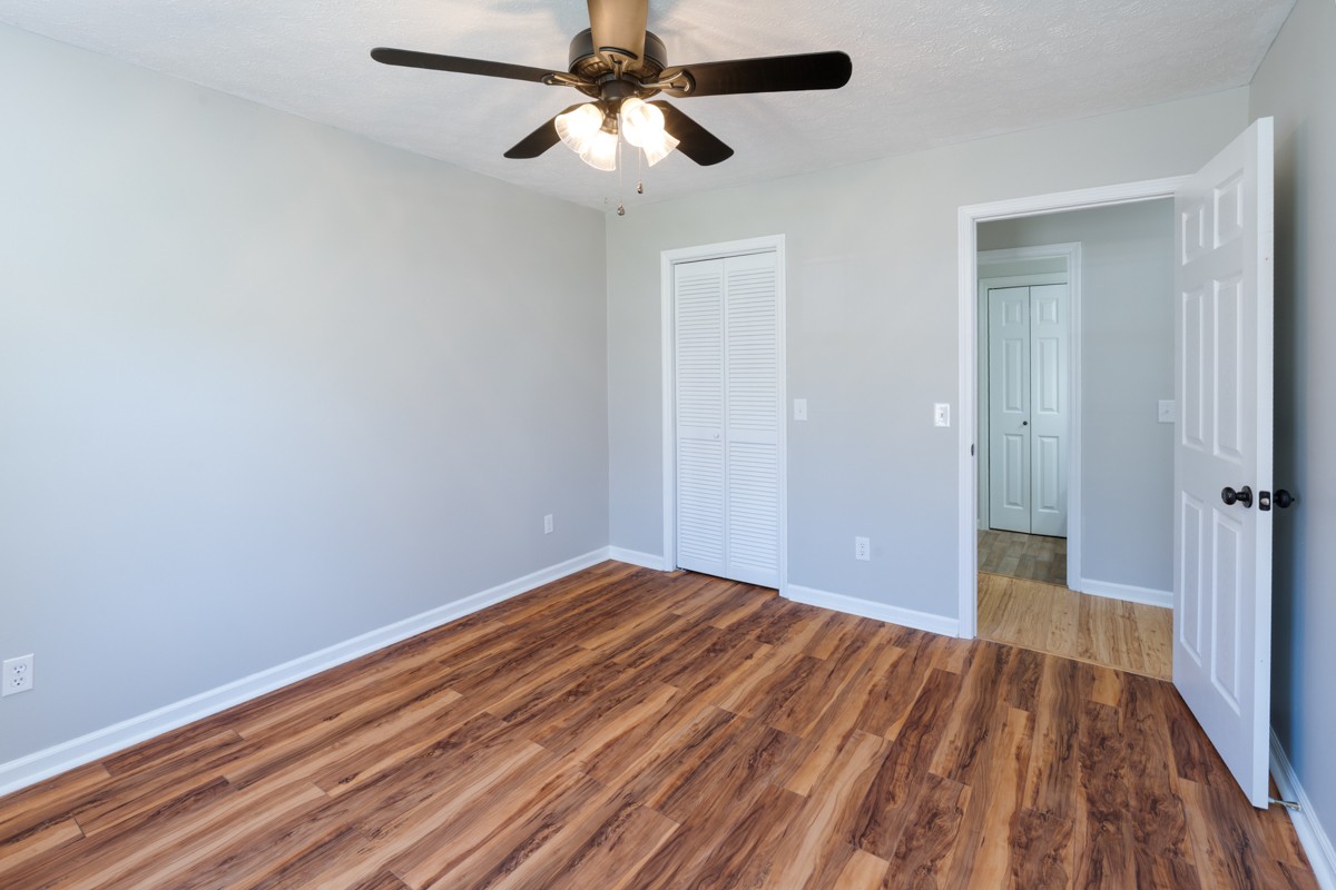 55 Bluebird Ln