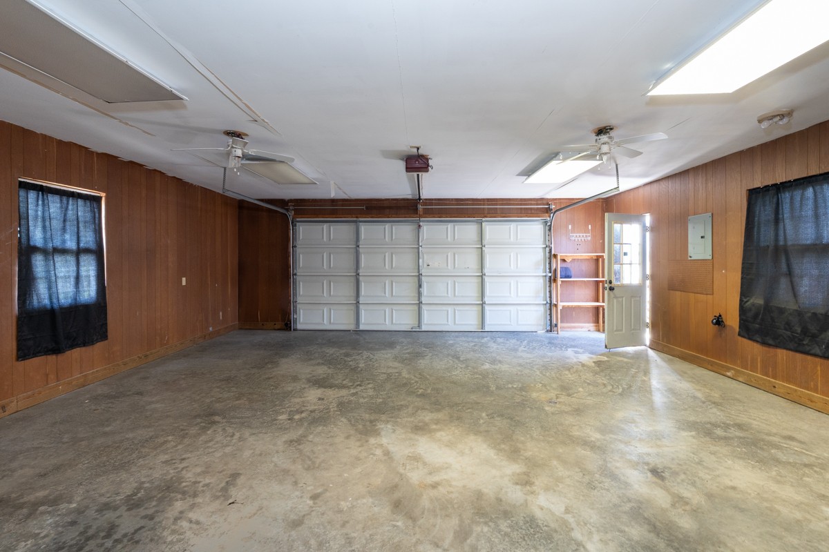 55 Bluebird Ln