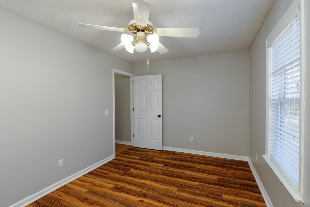 55 Bluebird Ln