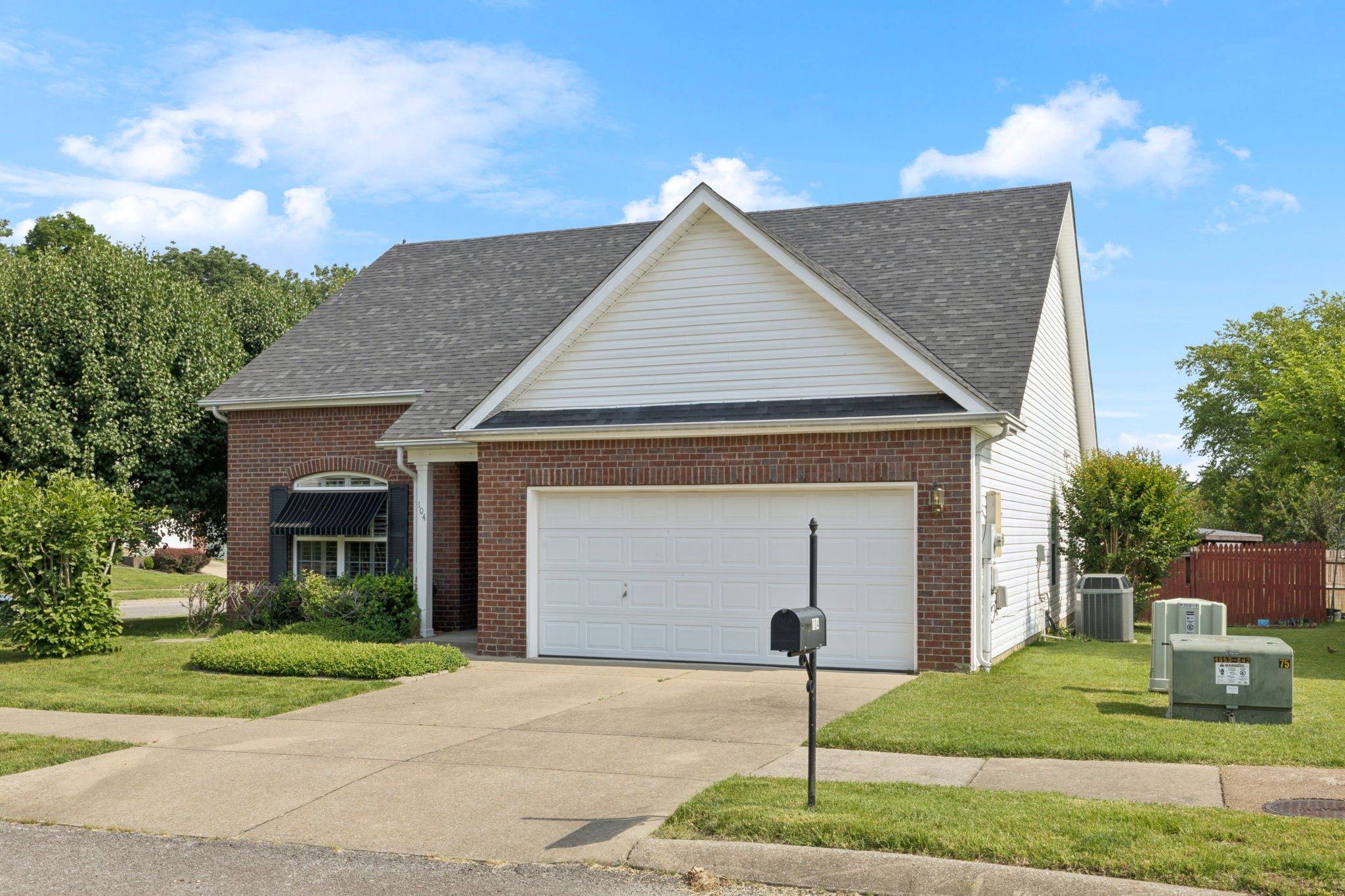 104 Coldwater Dr
