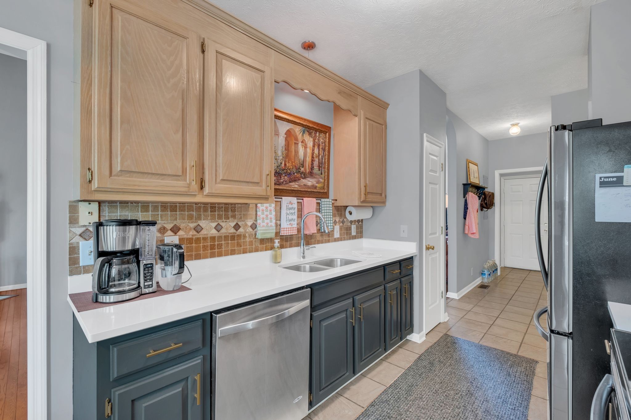 111 Cascade Ln