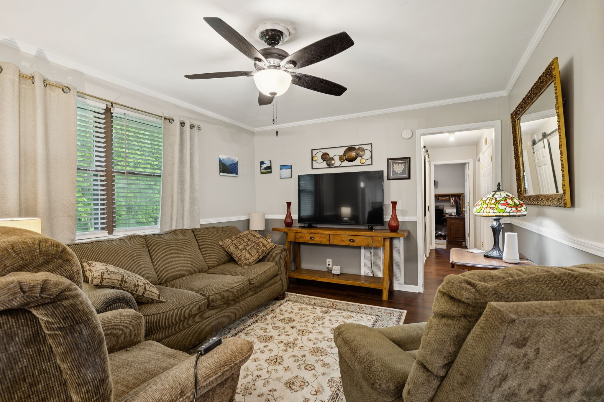 324 Hickory Dr