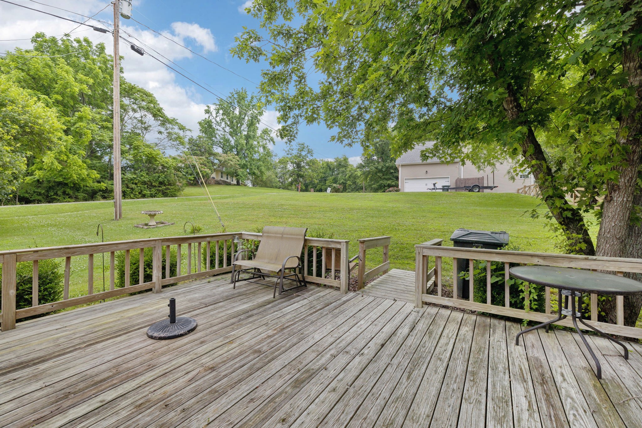 324 Hickory Dr