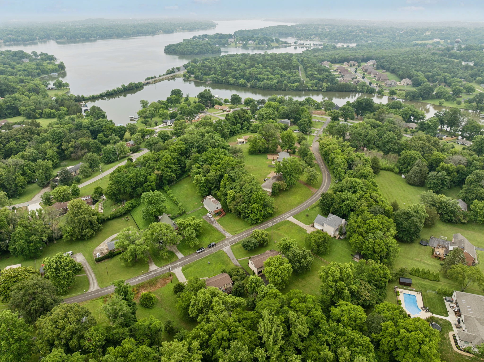 324 Hickory Dr