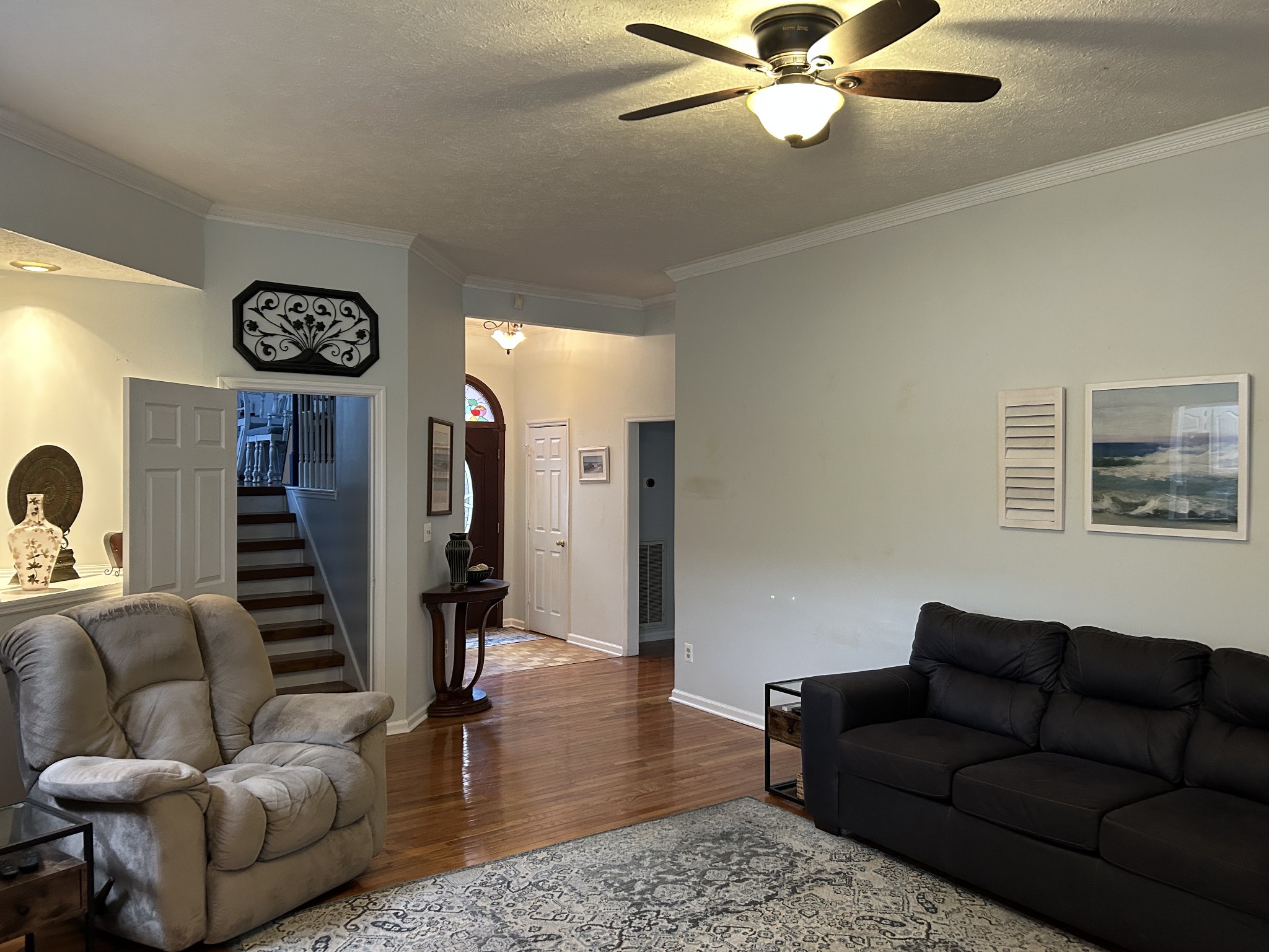 1707 University Dr