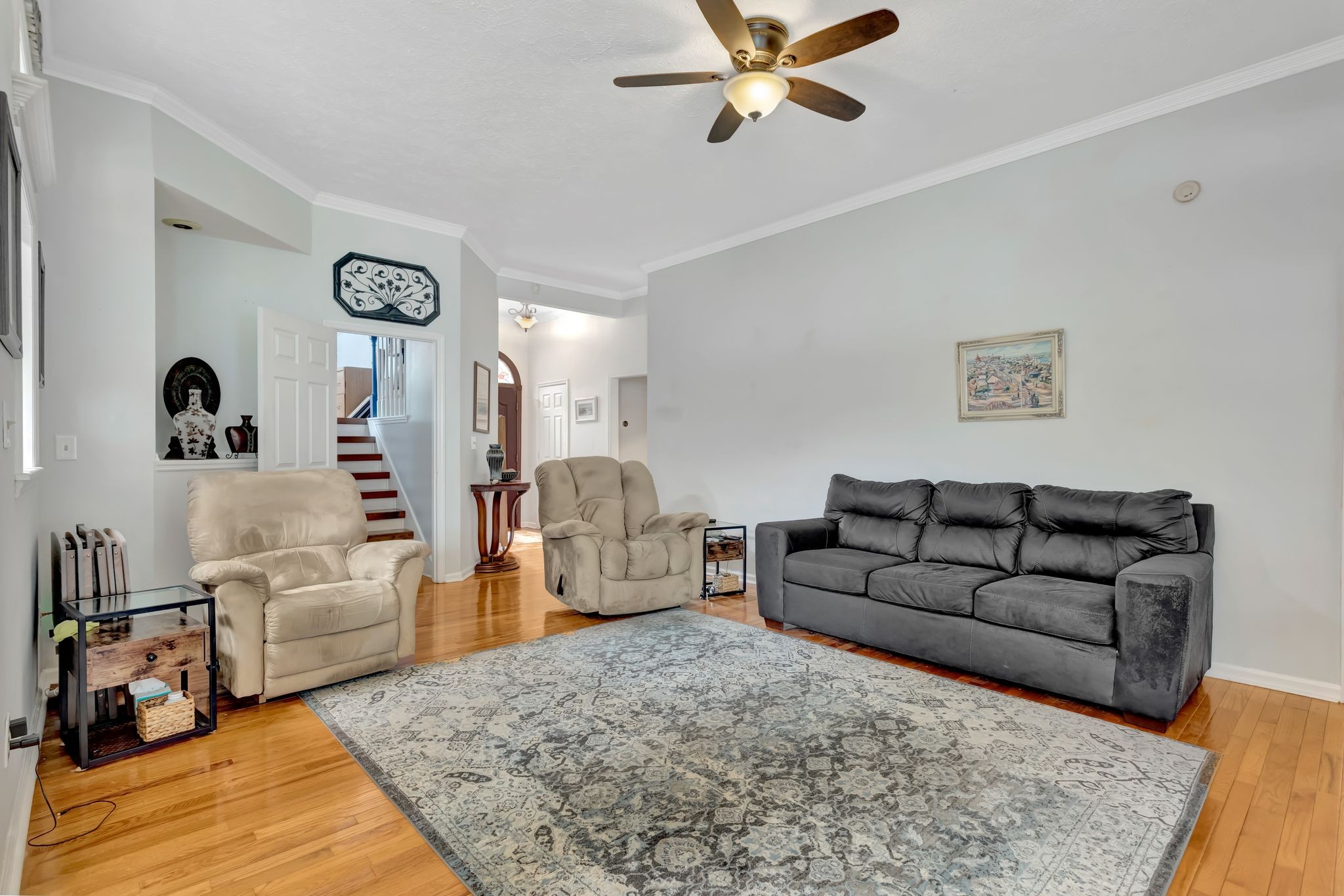 1707 University Dr