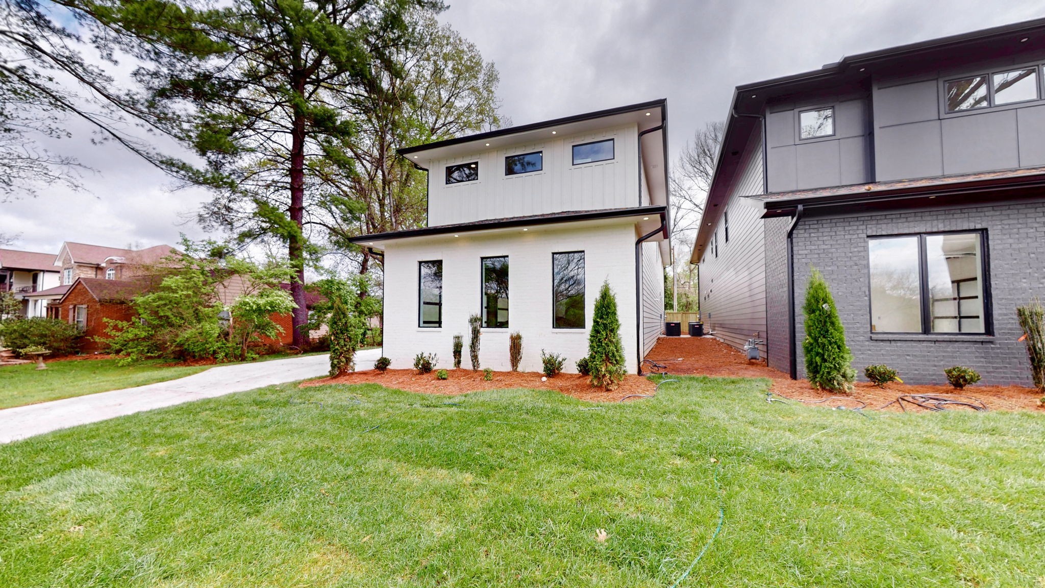 4026A Lealand Ln