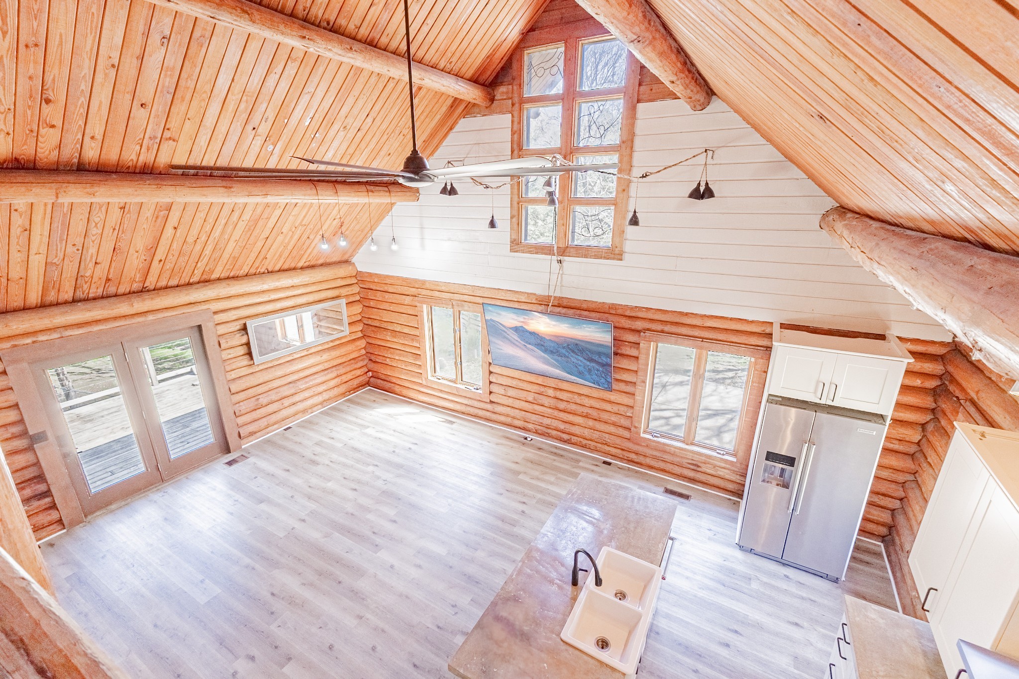 602 Woods Ct