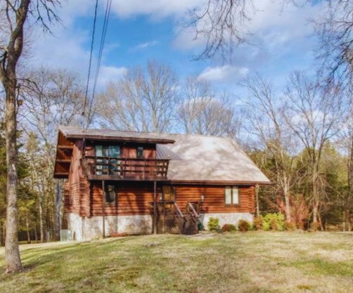 602 Woods Ct
