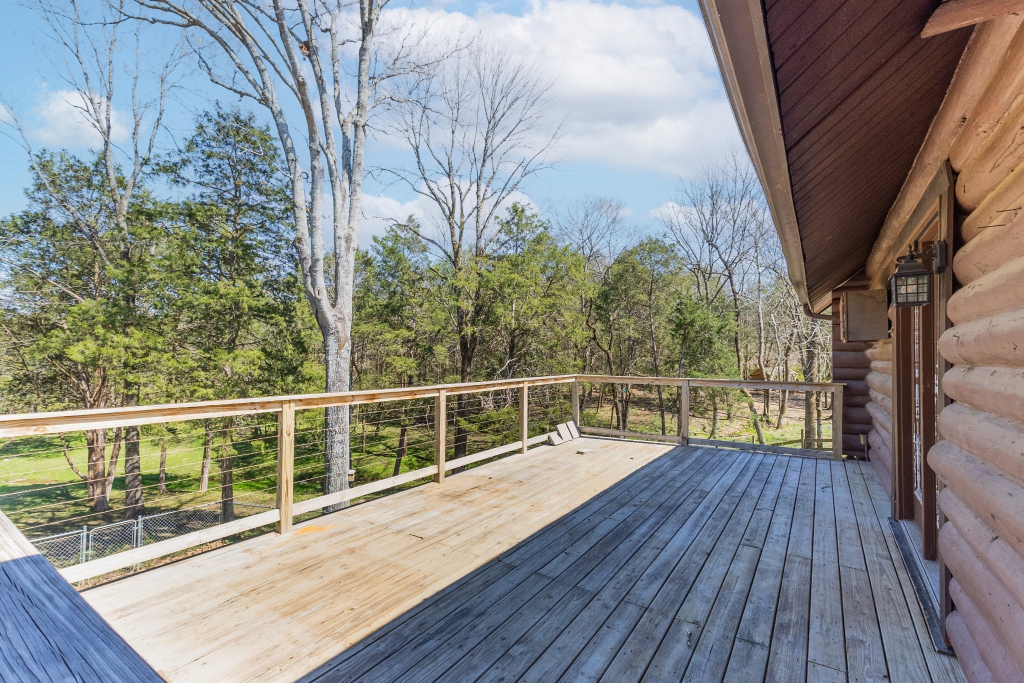 602 Woods Ct