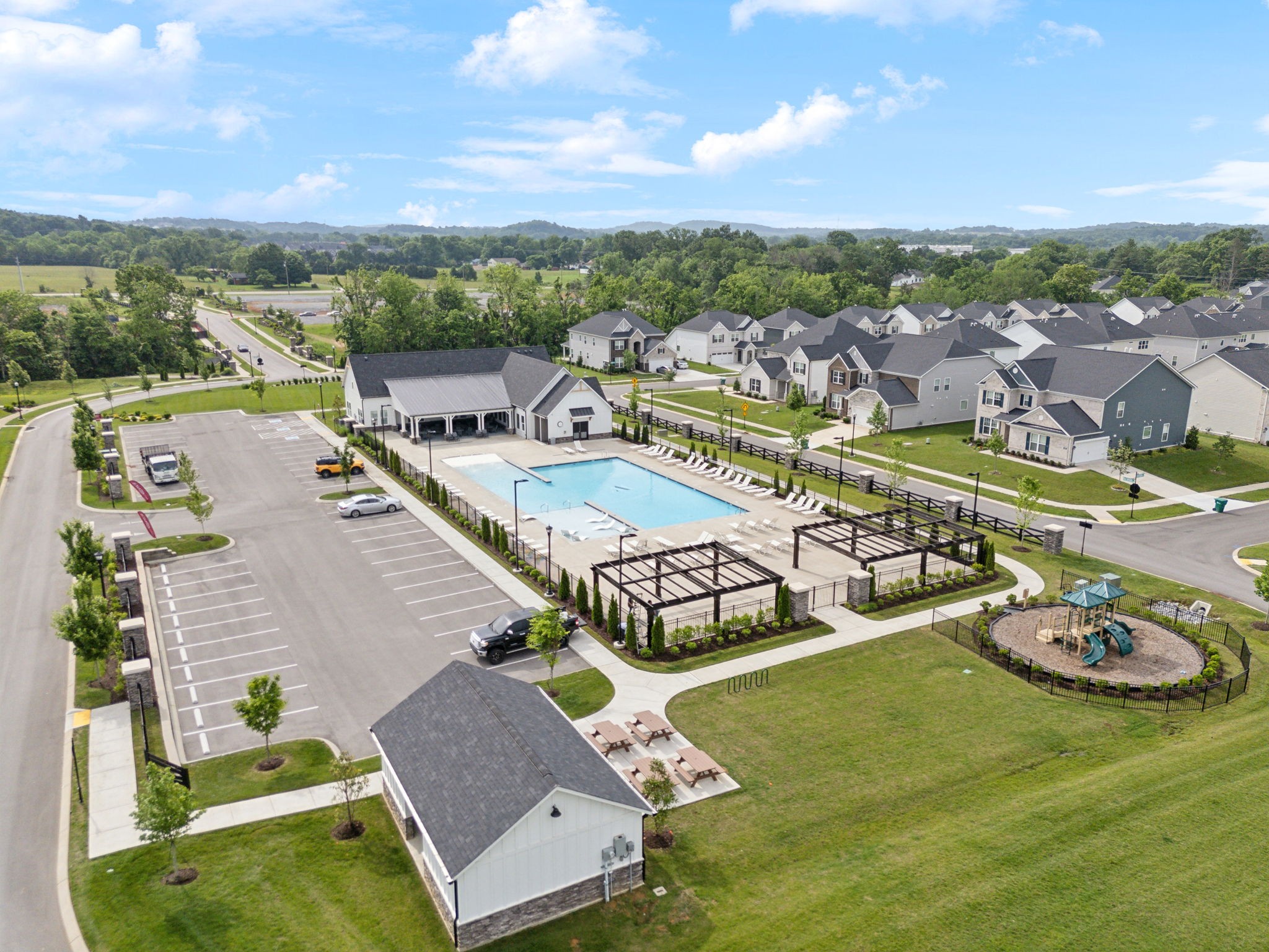 1434 Autumn Leaf Ln