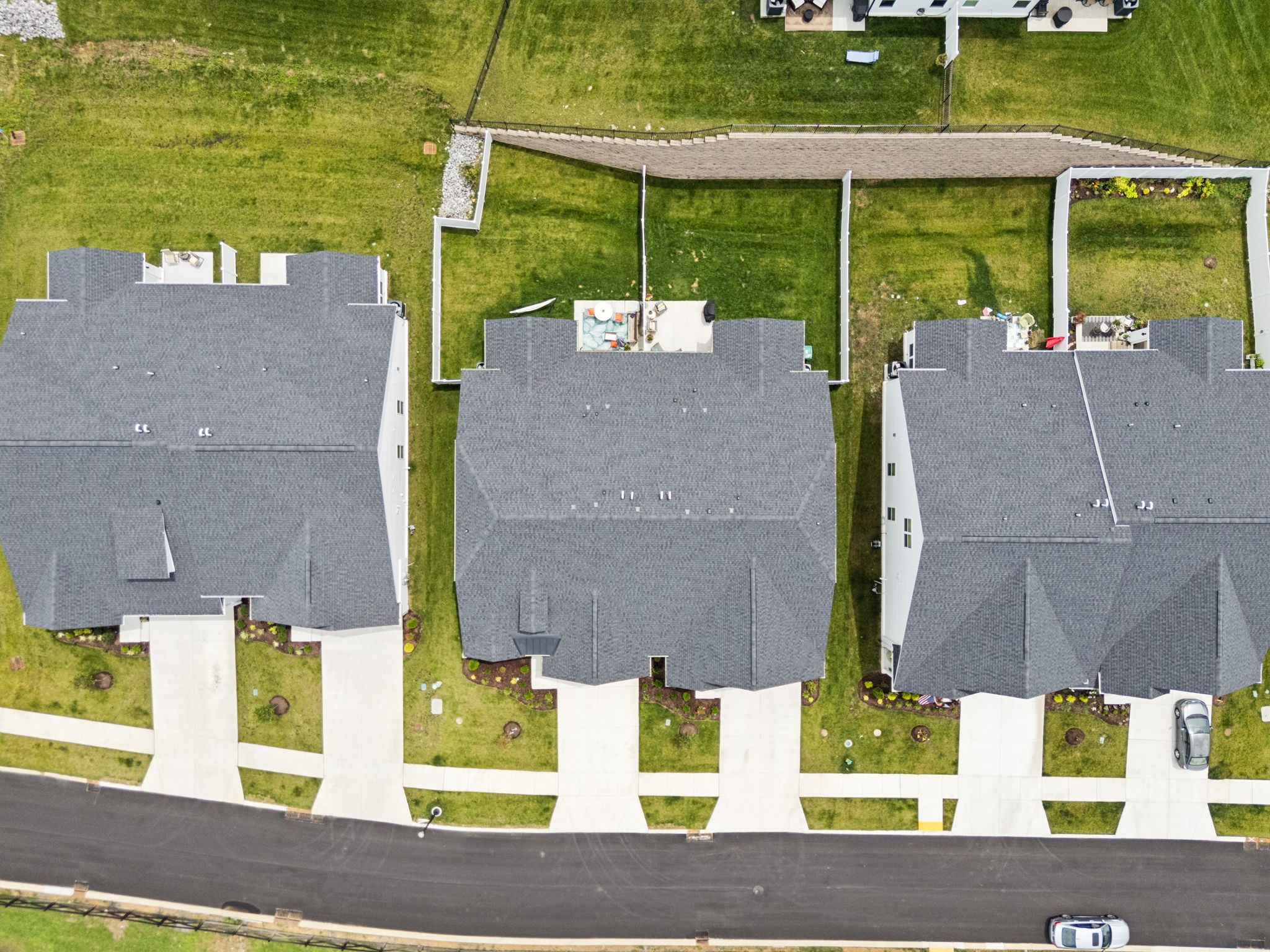 1434 Autumn Leaf Ln