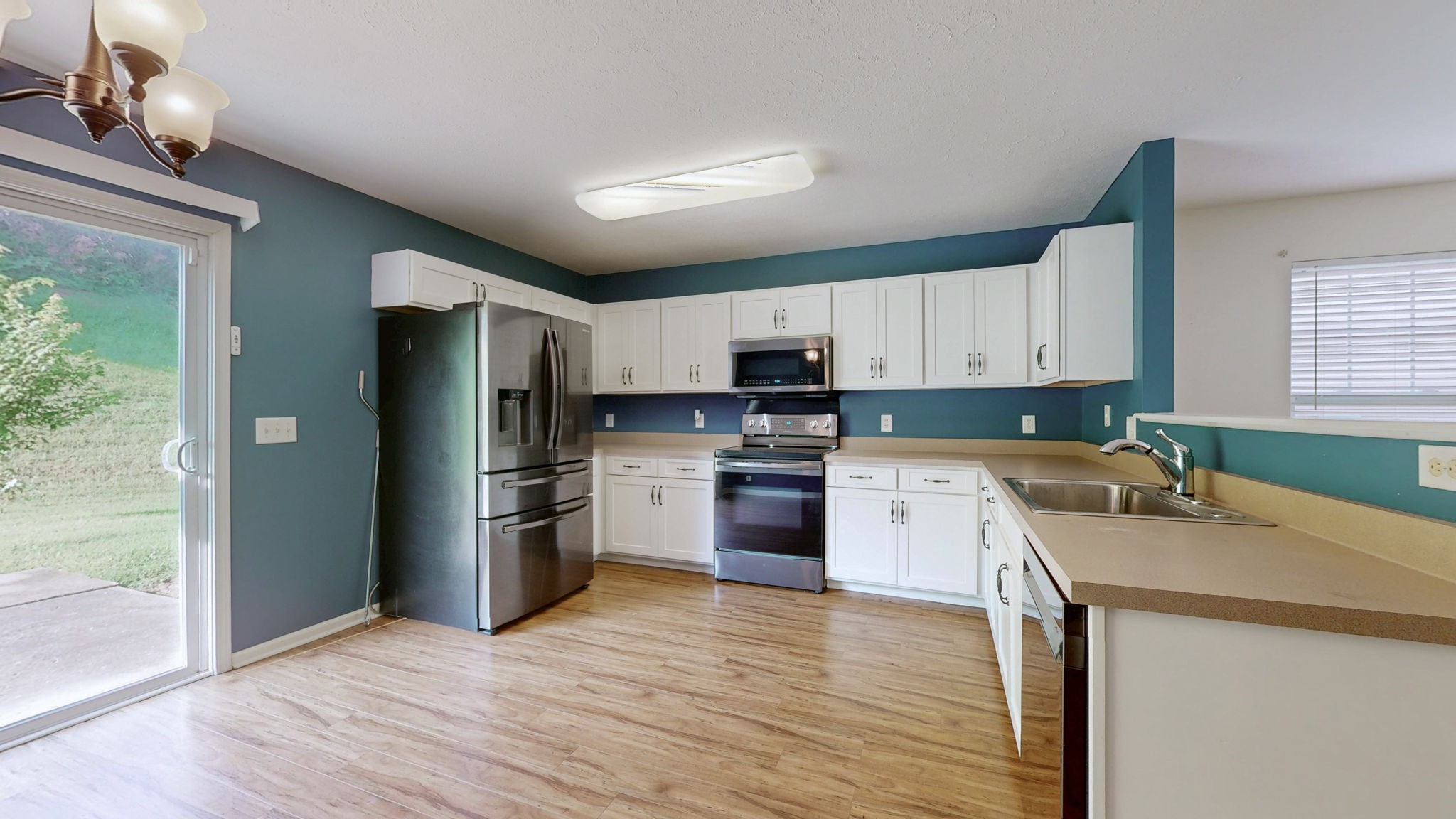 3664 Coles Branch Dr