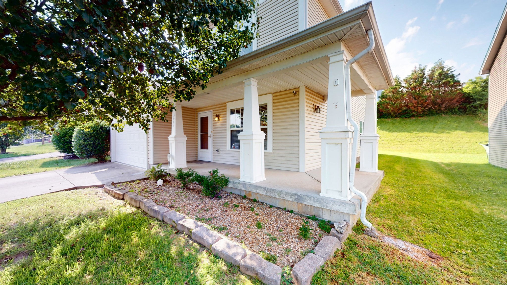 3664 Coles Branch Dr