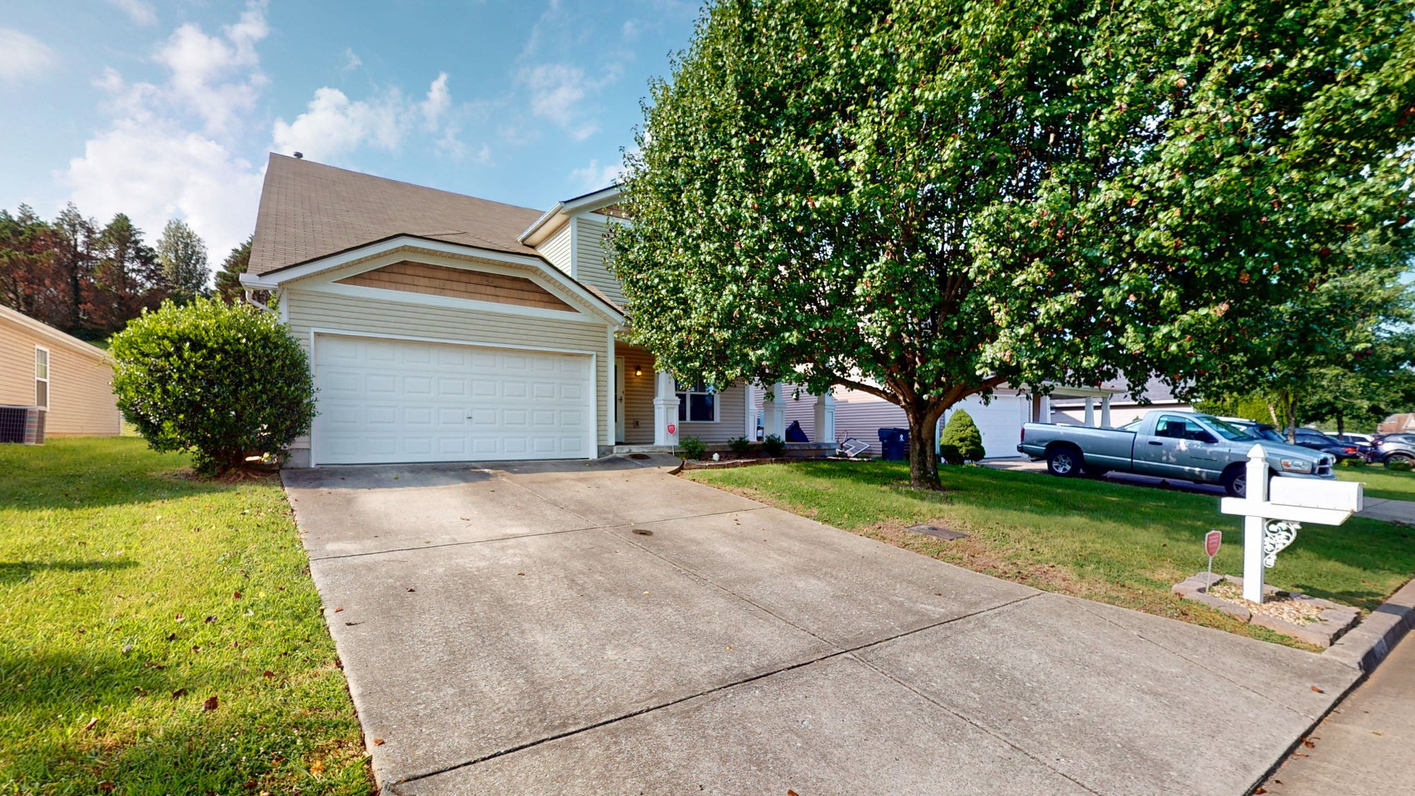 3664 Coles Branch Dr