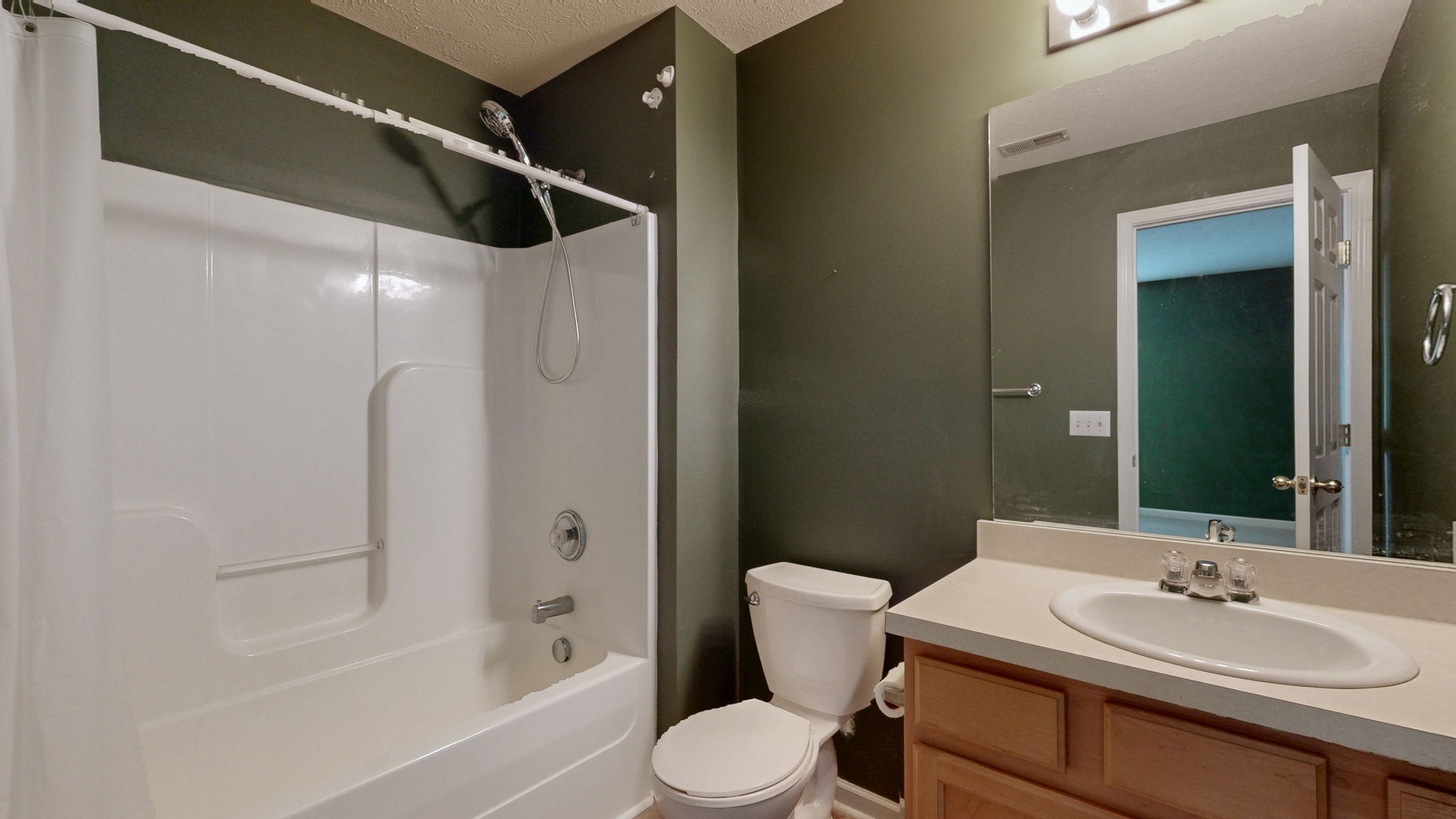 3664 Coles Branch Dr