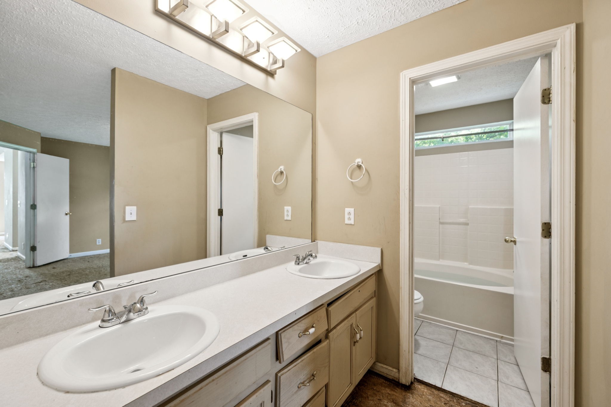 3705 Asheford Trace
