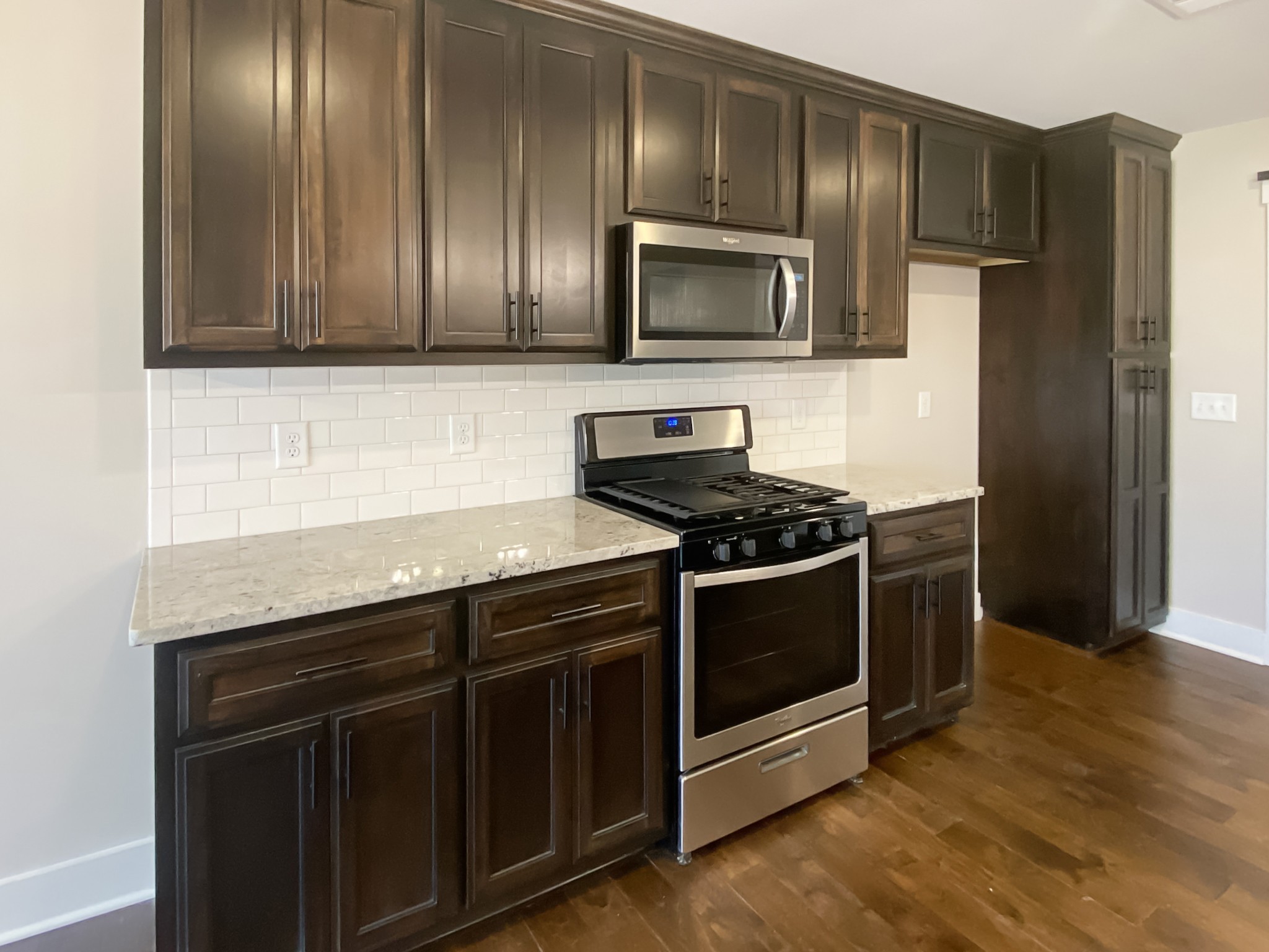 1546 Hereford Blvd