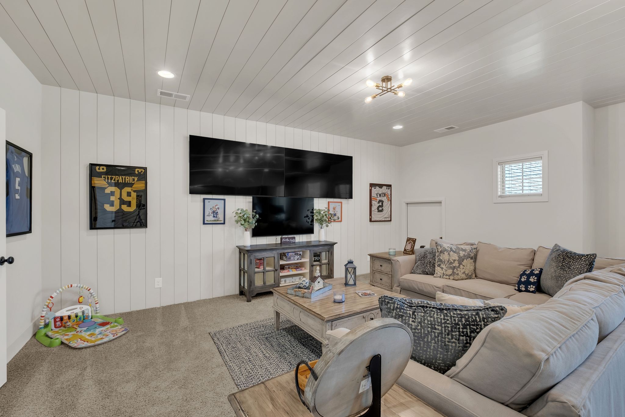 217 Breckenridge Glen Dr