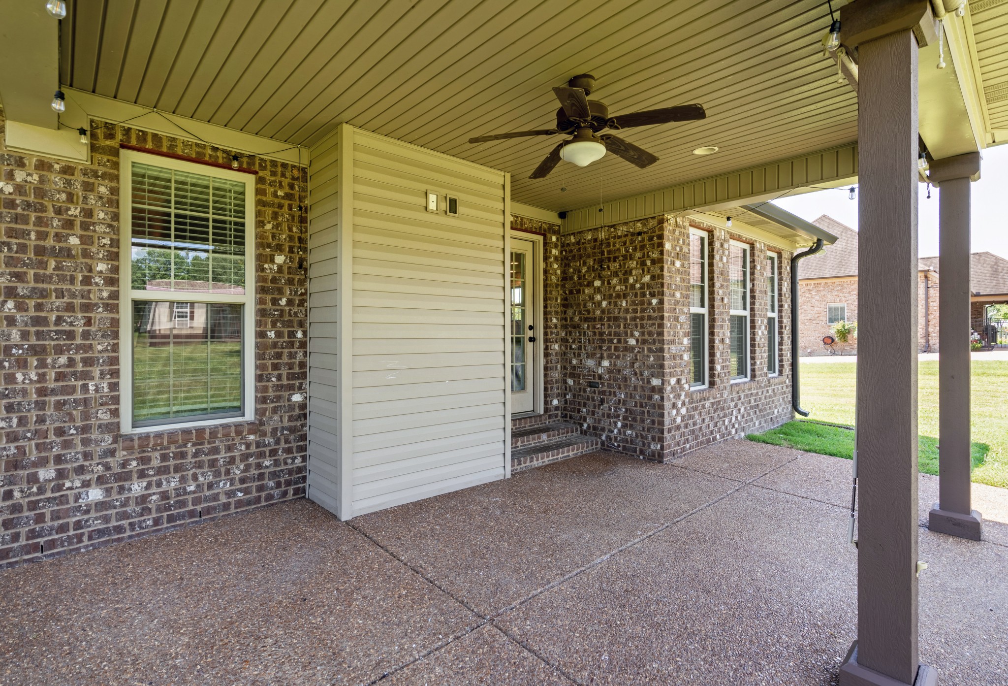 816 Burford Rd