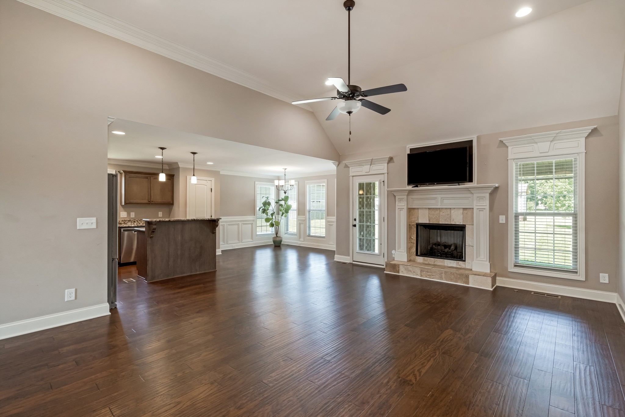 816 Burford Rd
