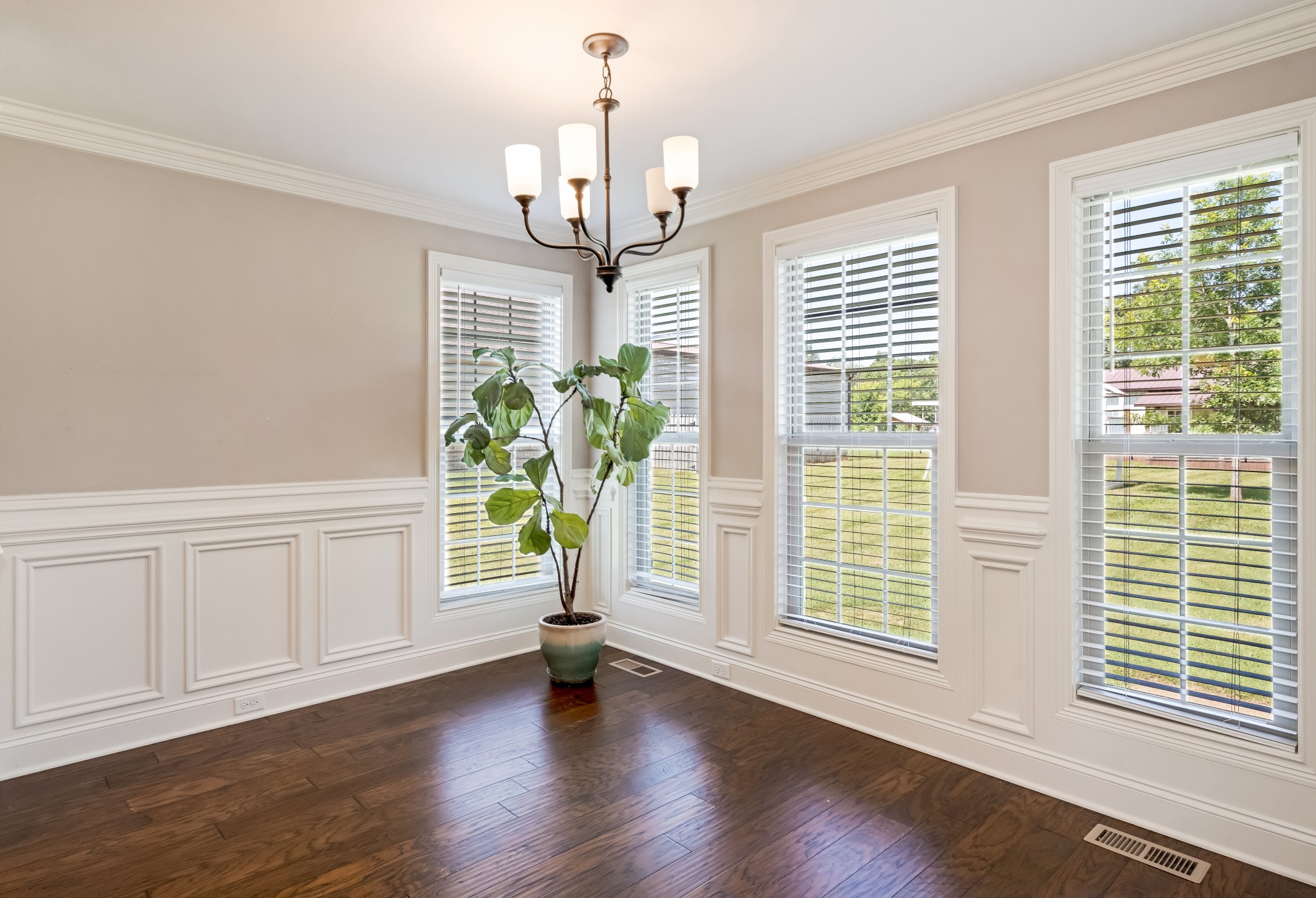816 Burford Rd