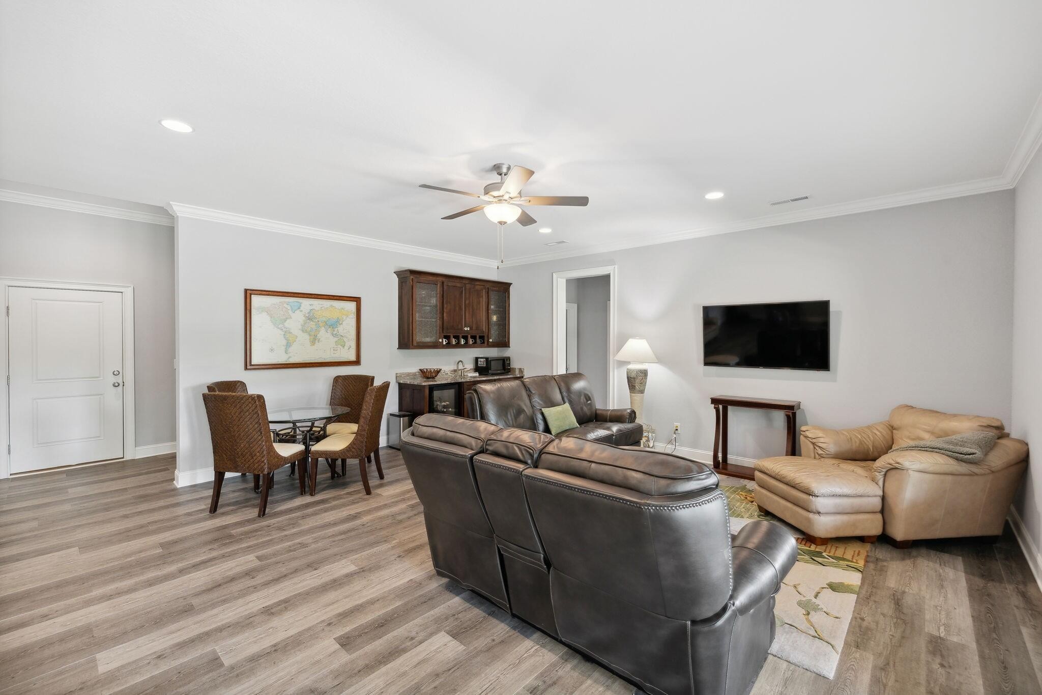 1158 Bluff View Drive