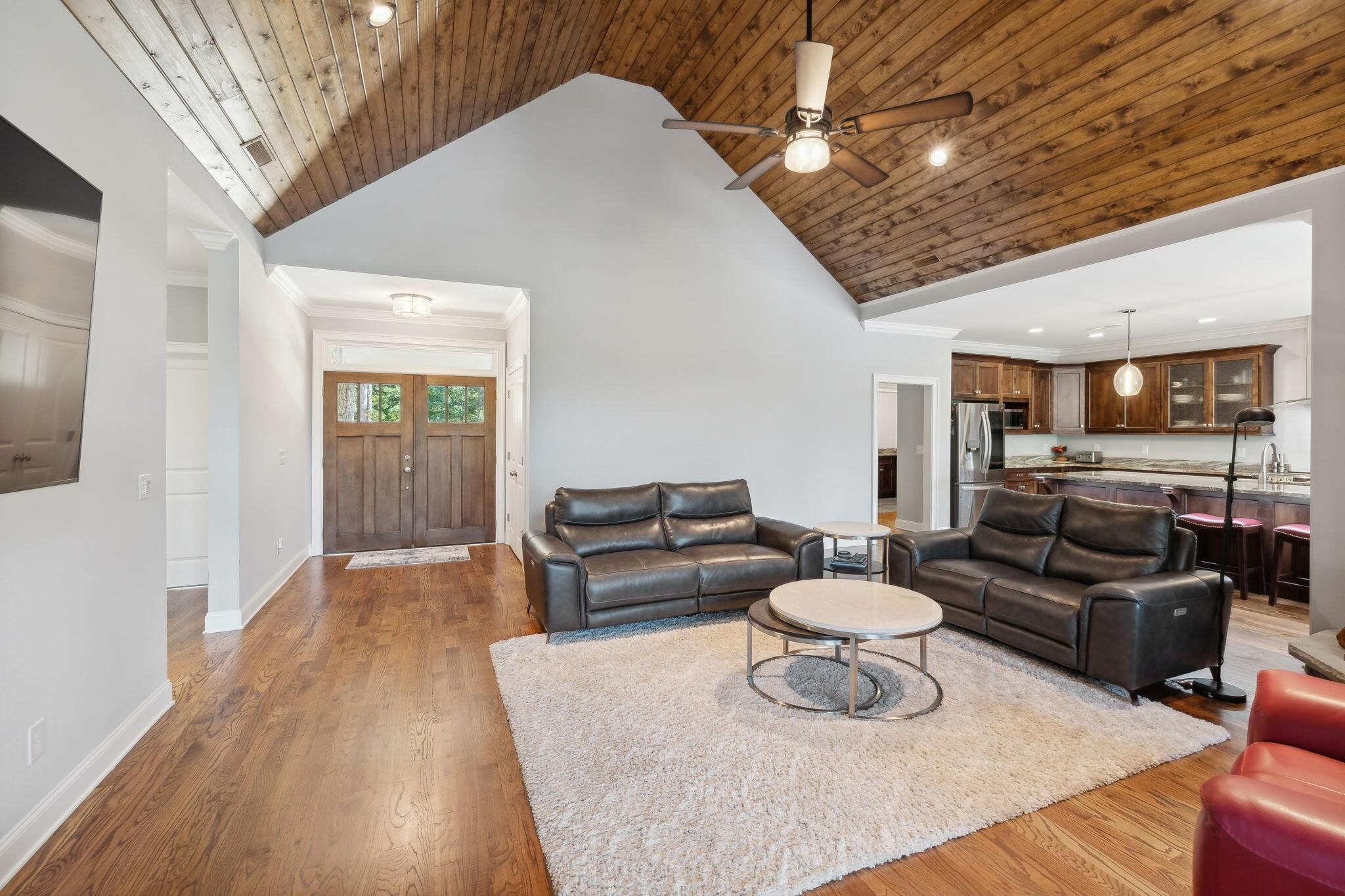 1158 Bluff View Drive