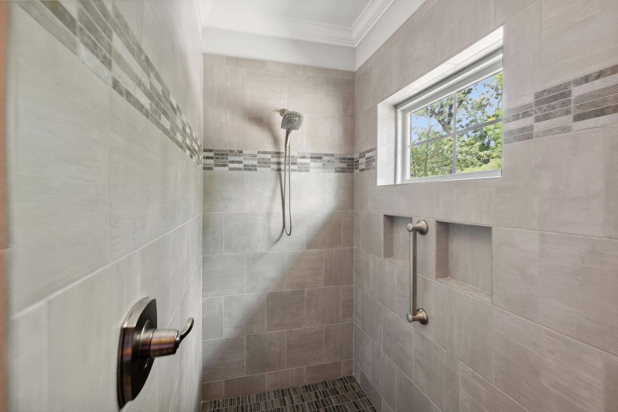 1158 Bluff View Drive
