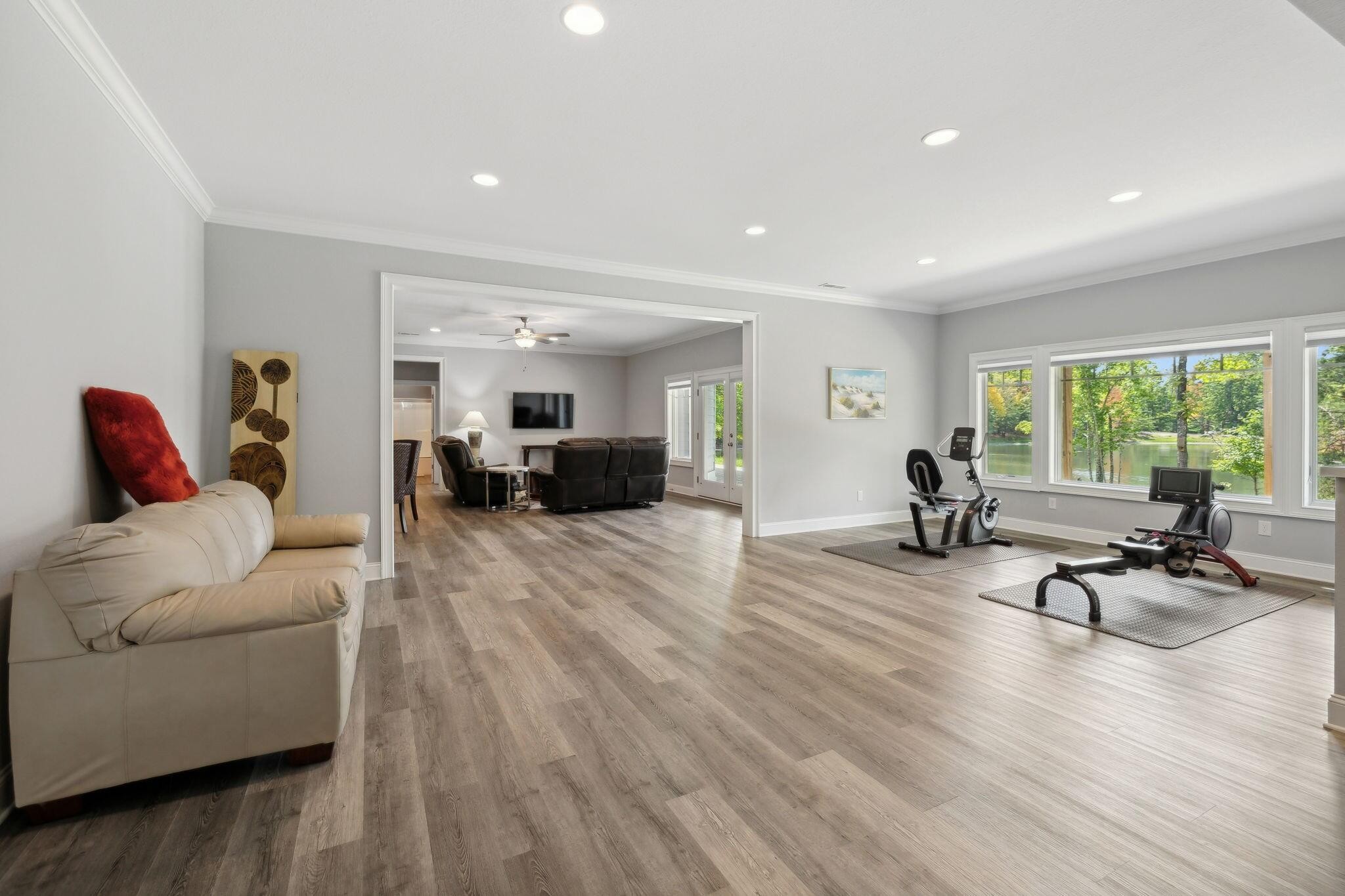 1158 Bluff View Drive