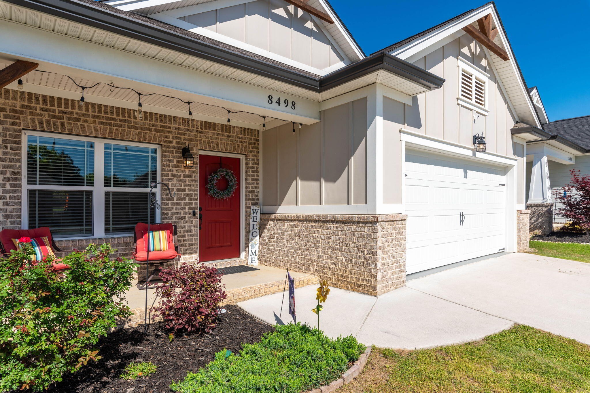 8498 Cherrybark Lane
