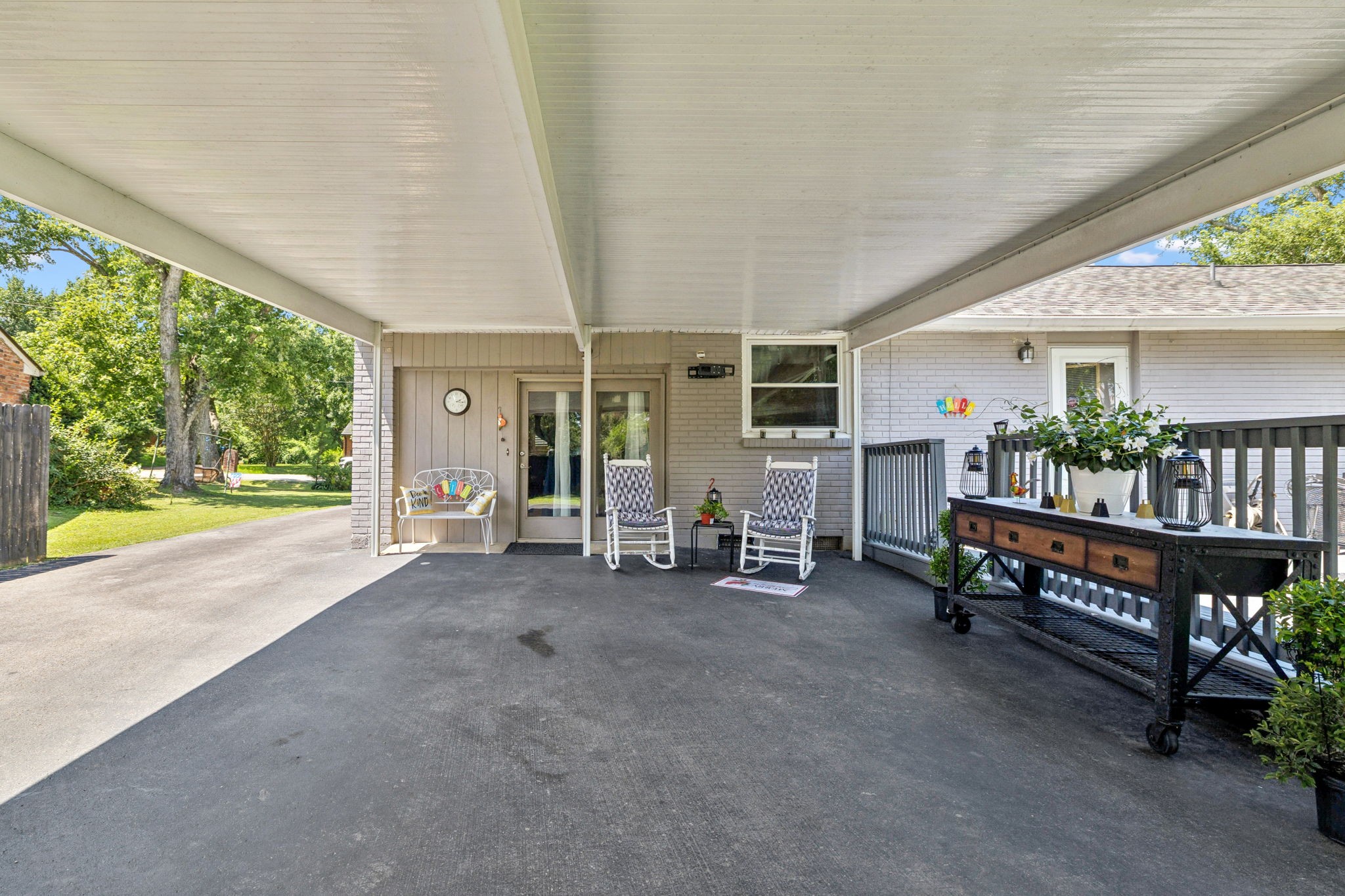 3132 Stafford Dr