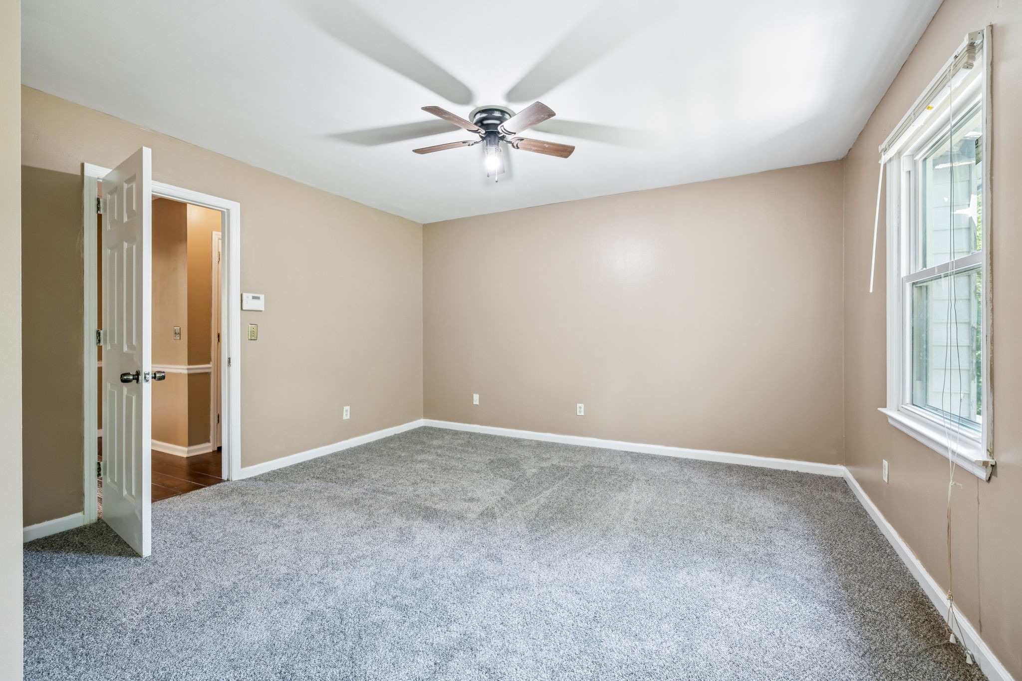 211 Woodmaker Ct