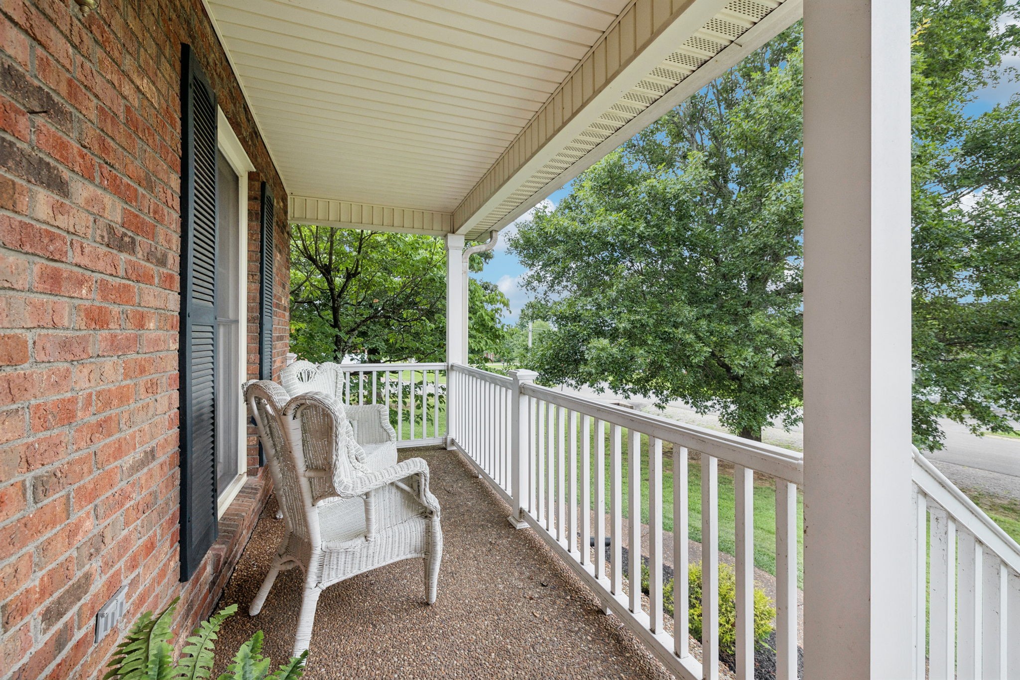217 Fox Hunt Ln