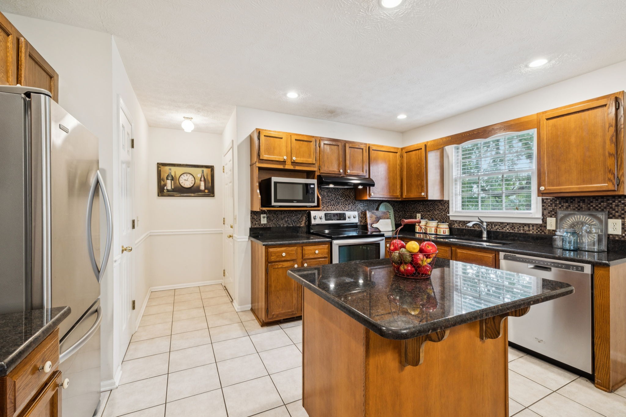 217 Fox Hunt Ln