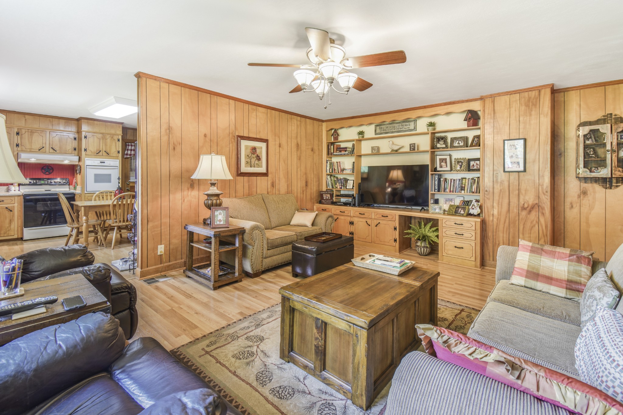 130 Sunset Dr