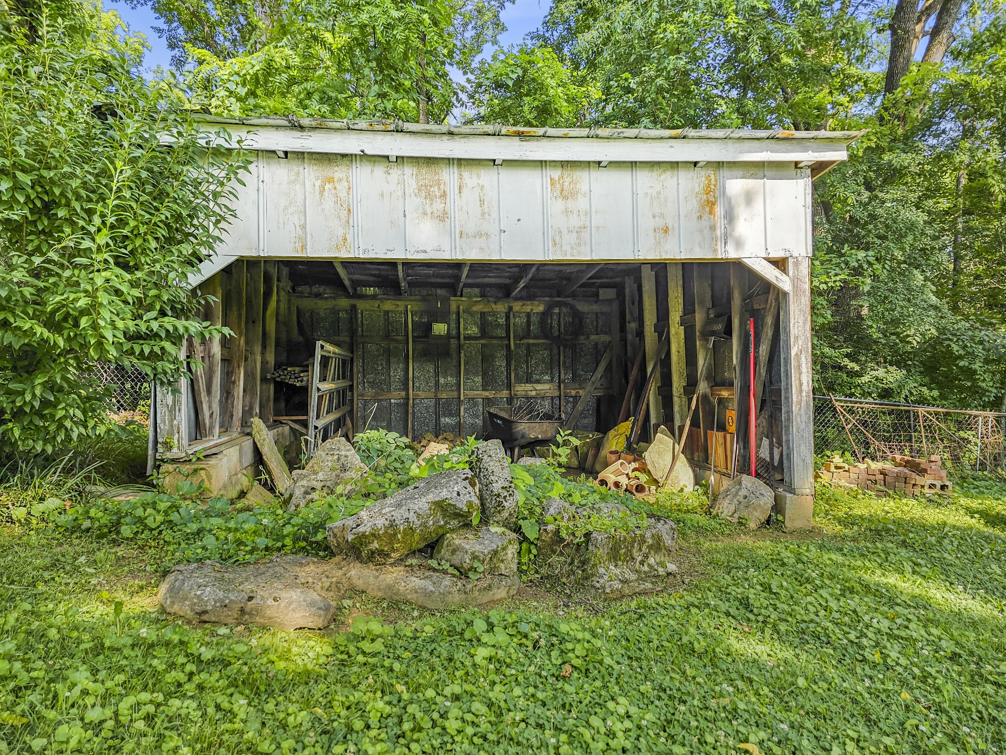 130 Sunset Dr