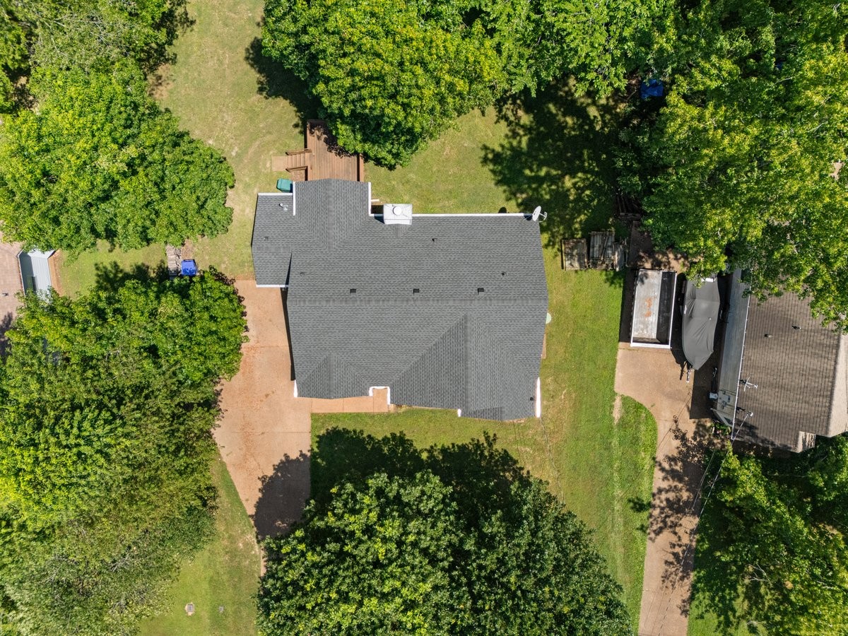 202 Hunterwood Dr