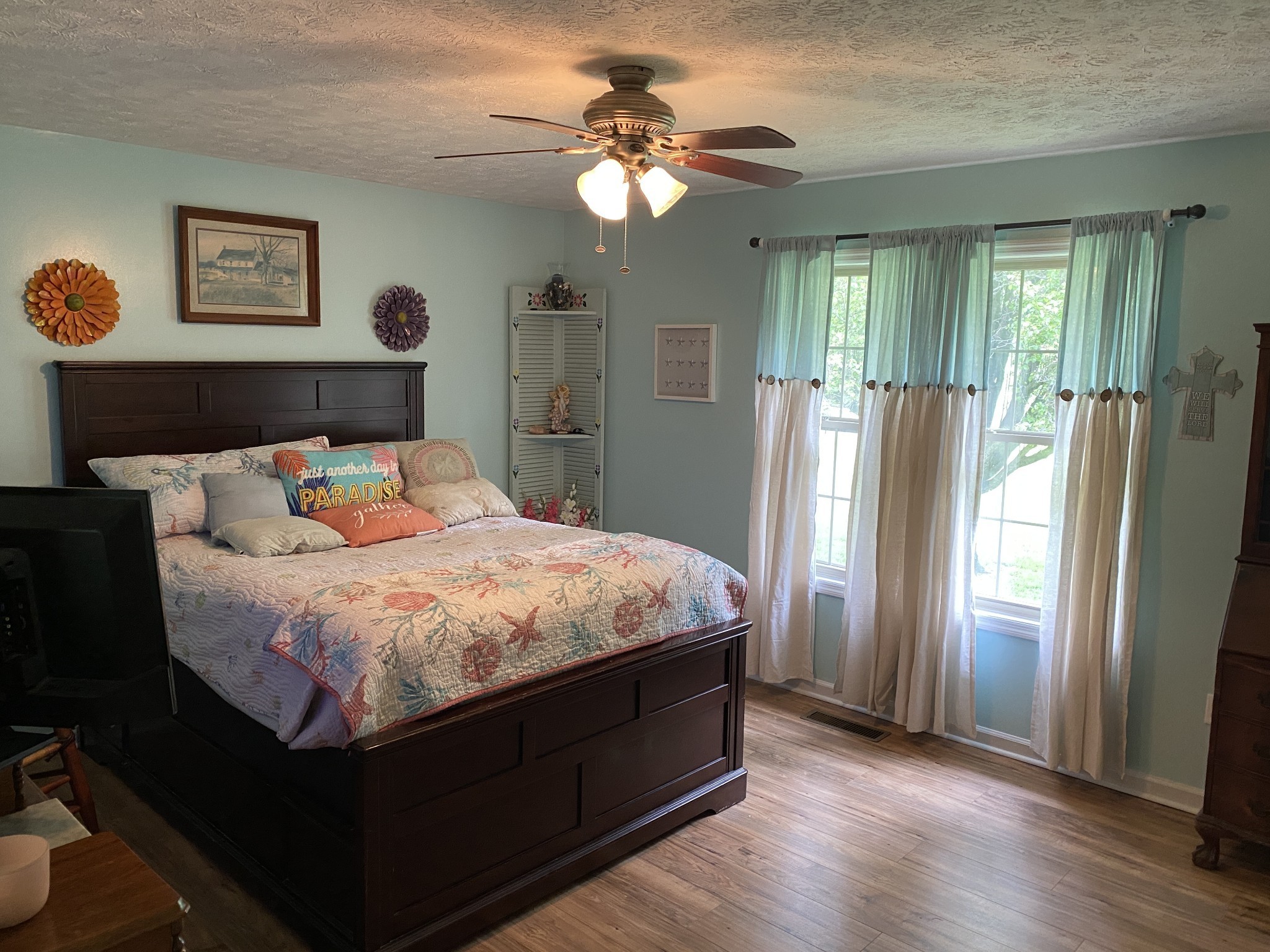 172 Landrum Ln