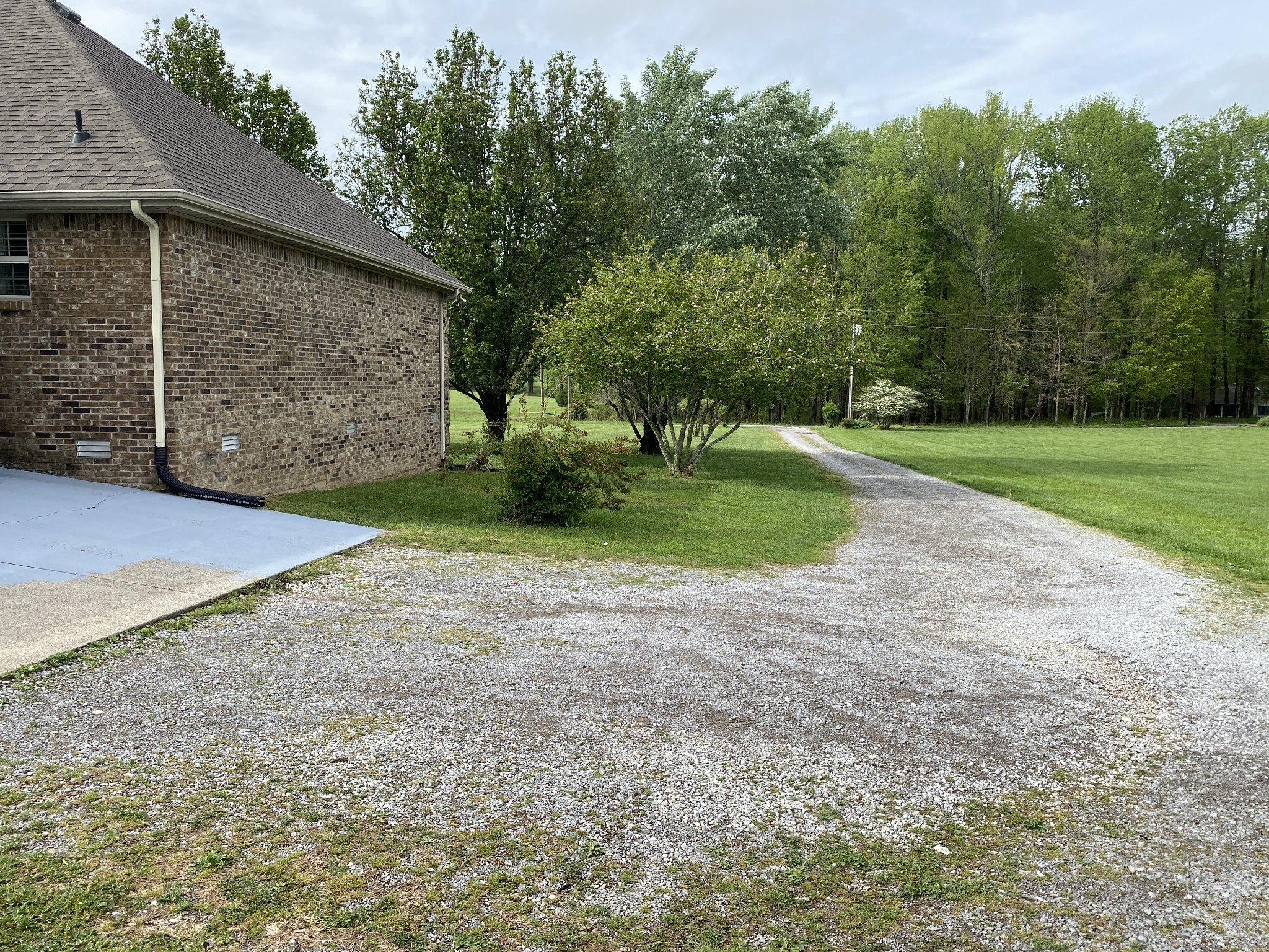 172 Landrum Ln